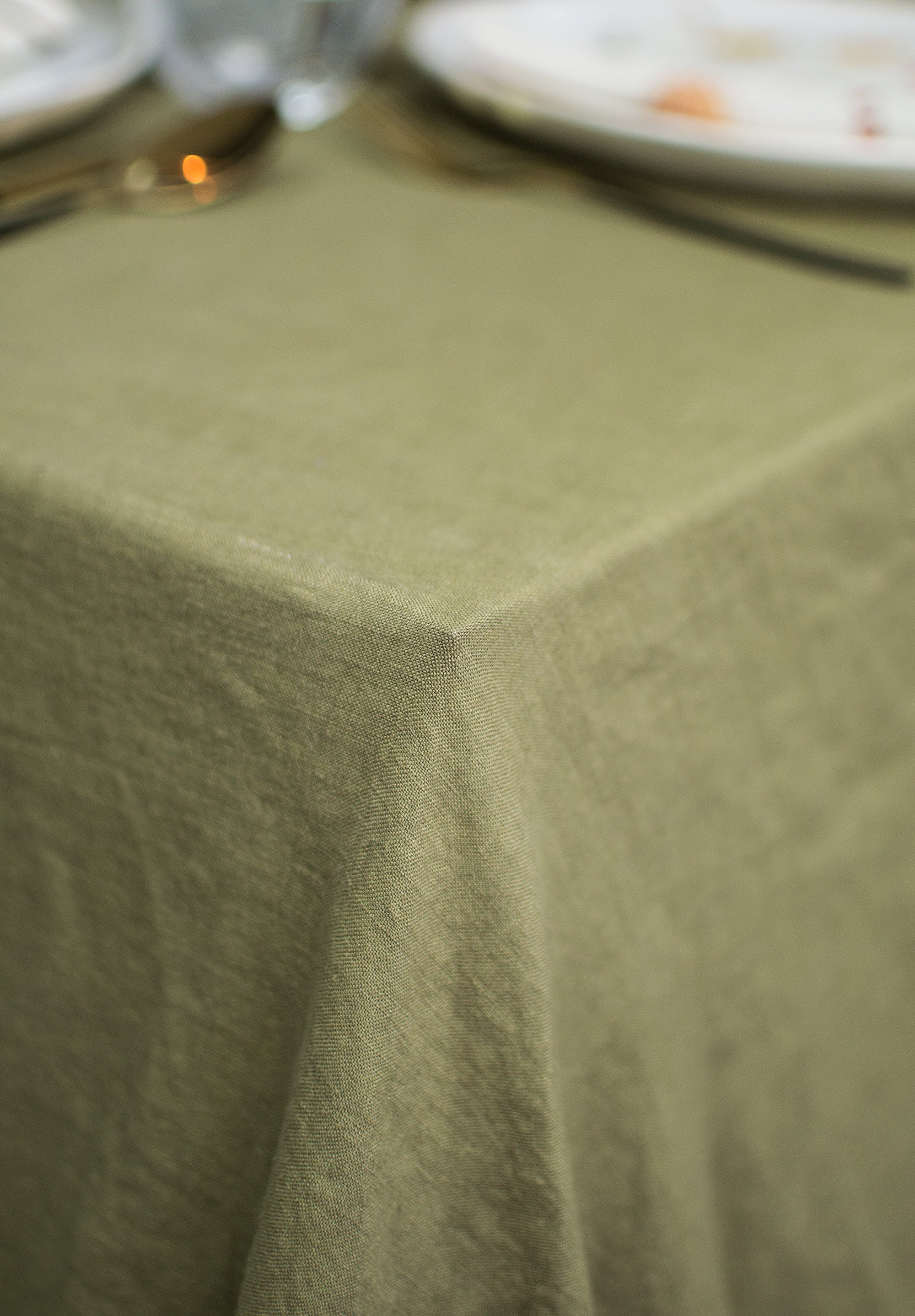 Linen tablecloth in Olive Green