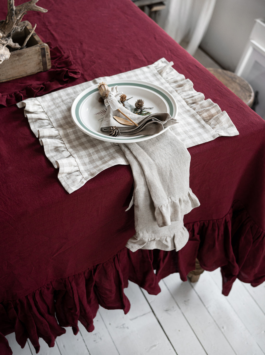 Ruffled Linen Tablecloth in Maroon