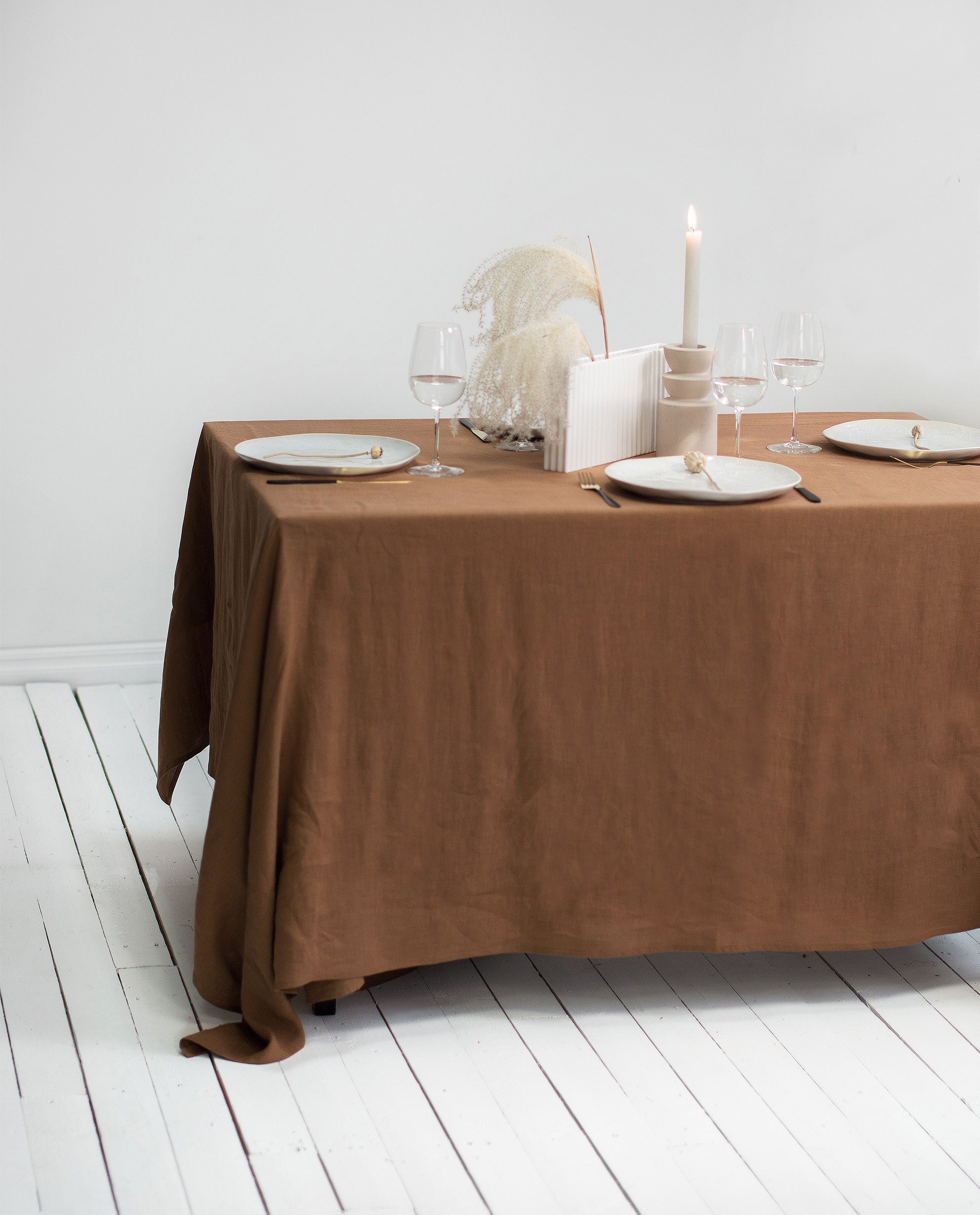Linen Tablecloth in Tobacco