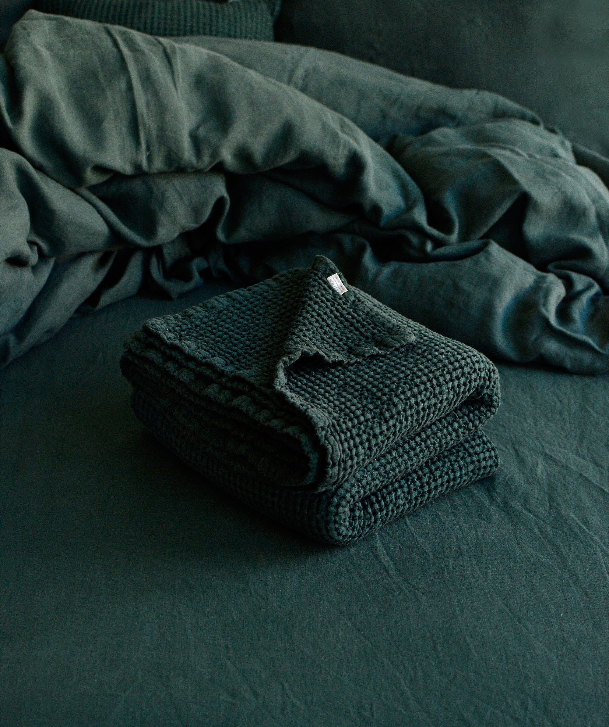 Waffle Blanket in Jungle Green