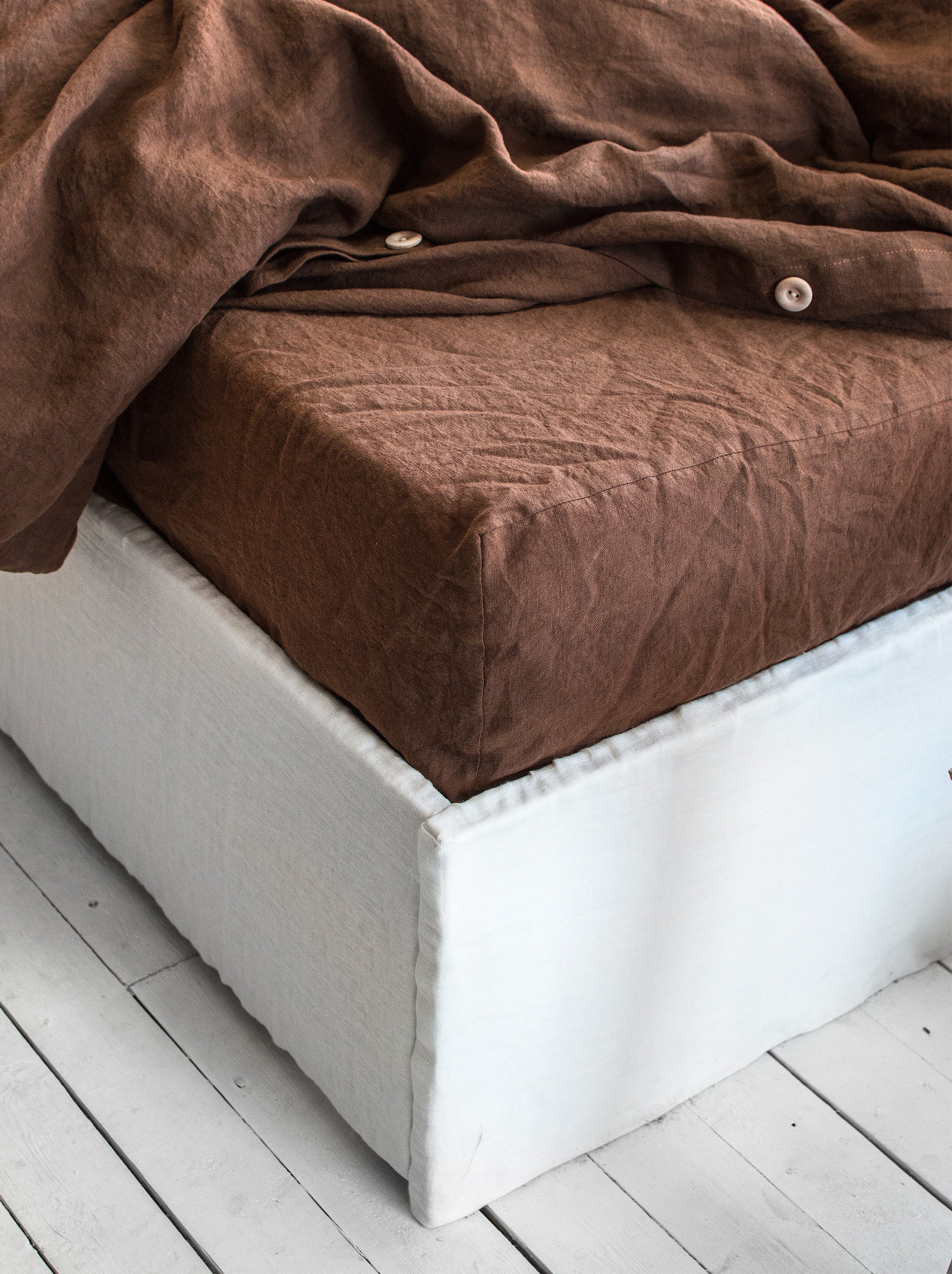 Linen Flat Sheet in Walnut