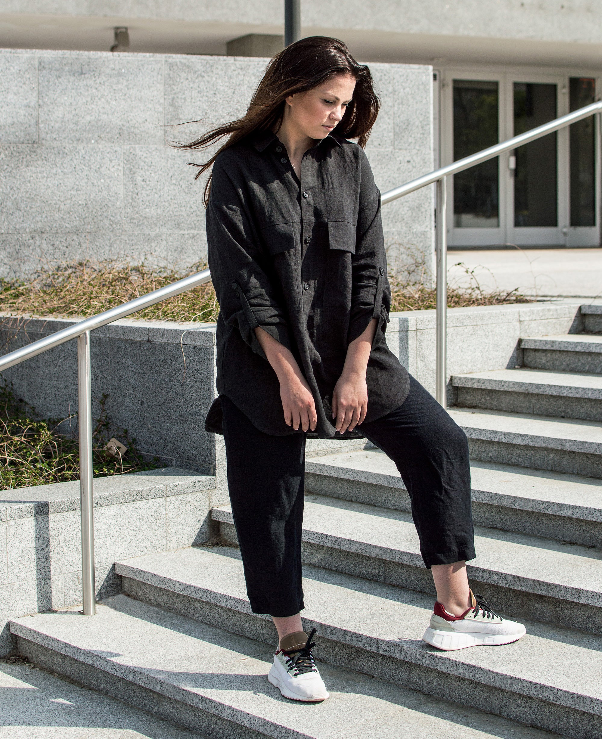 Oversized Linen Shirt AIRY in Space Black