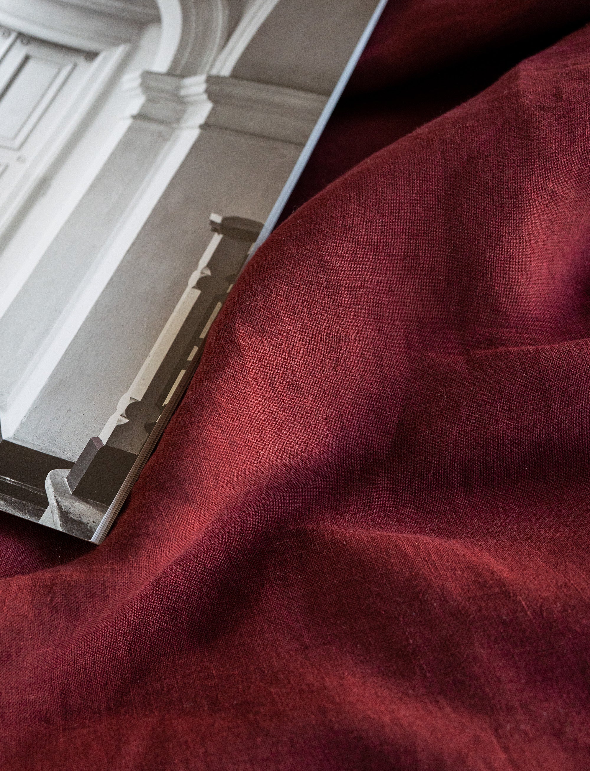 Linen Flat Sheet in Maroon