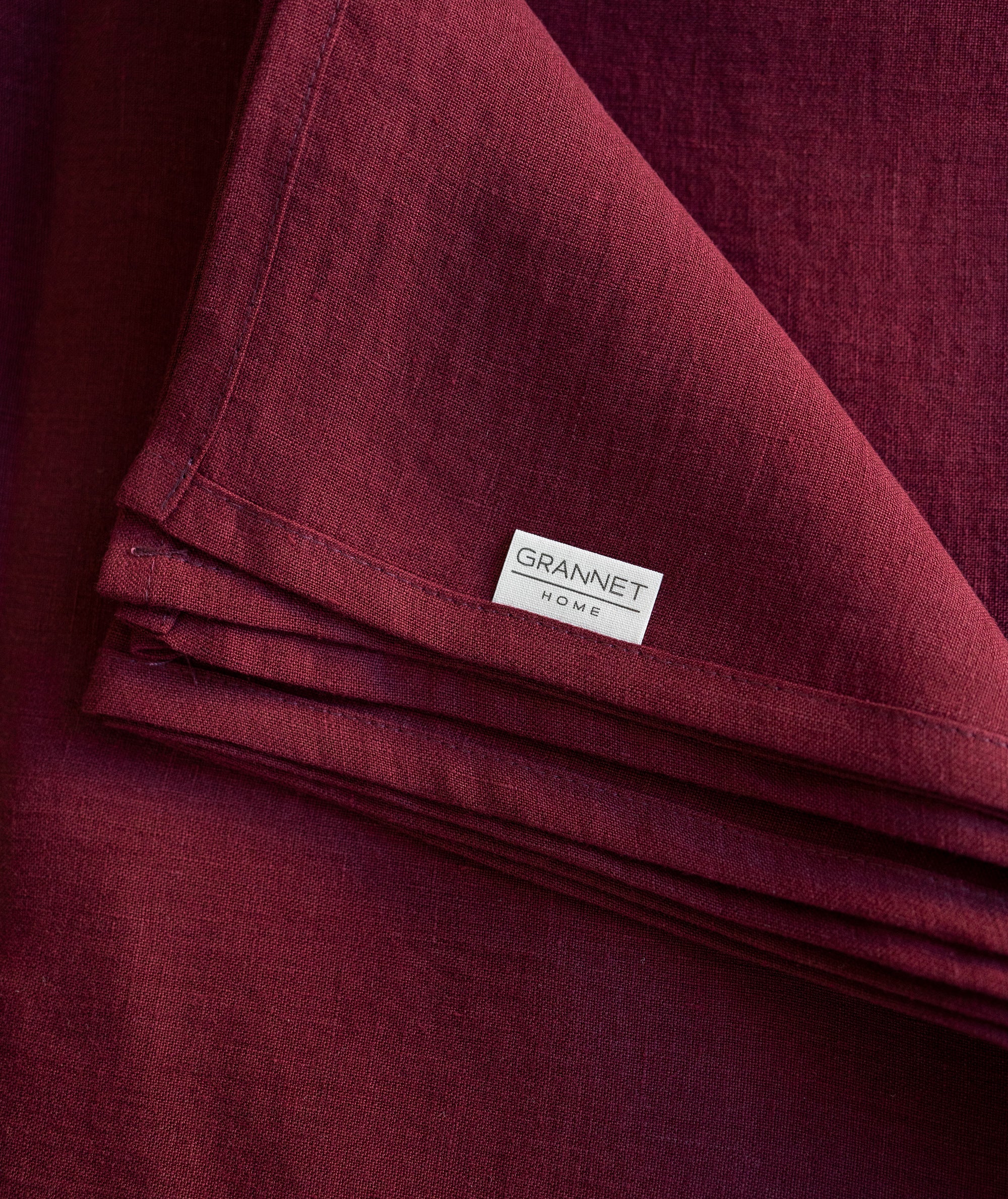 Linen Flat Sheet in Maroon