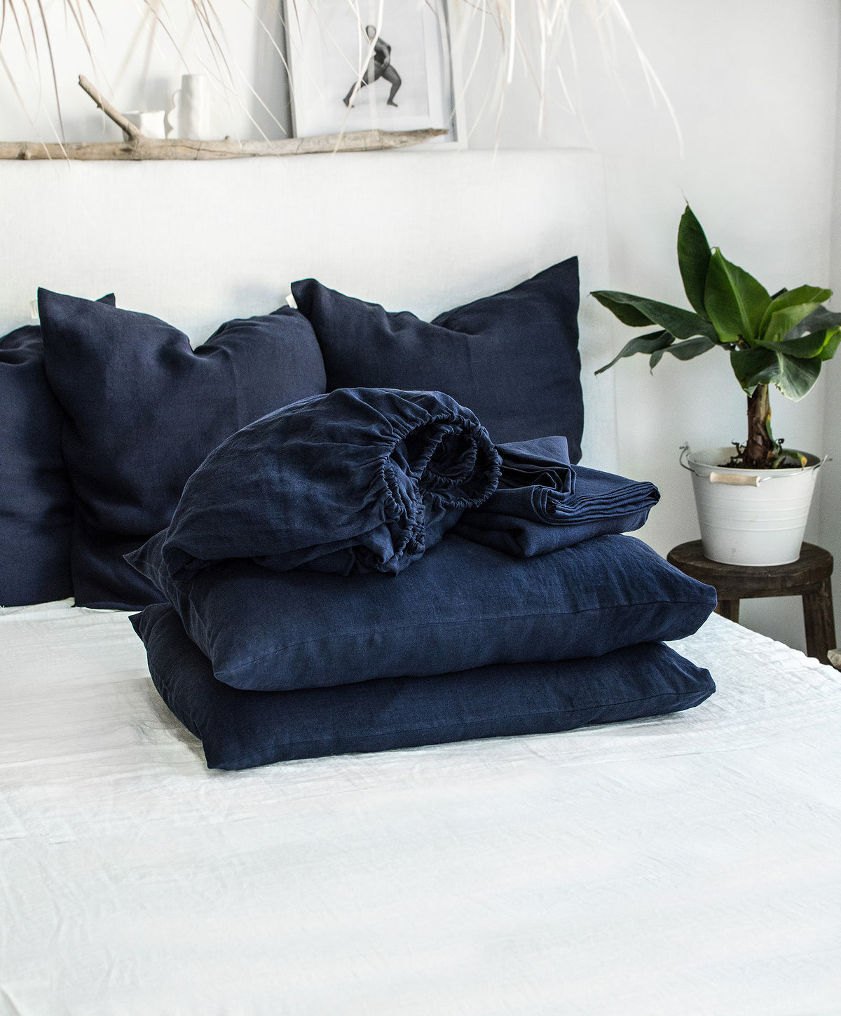 Linen Sheet Set in Midnight Blue