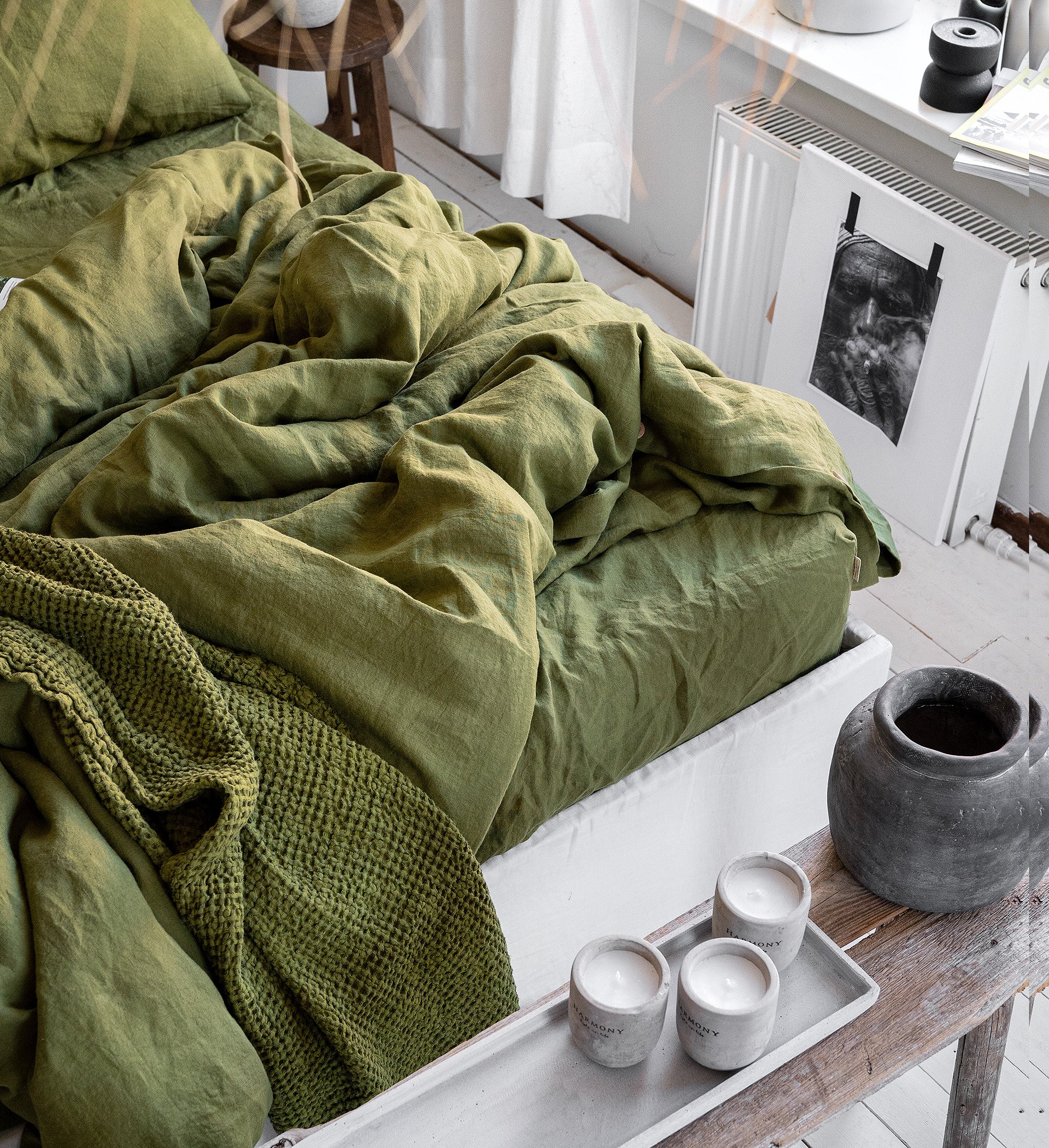 Linen Fitted Sheet in Moss Green