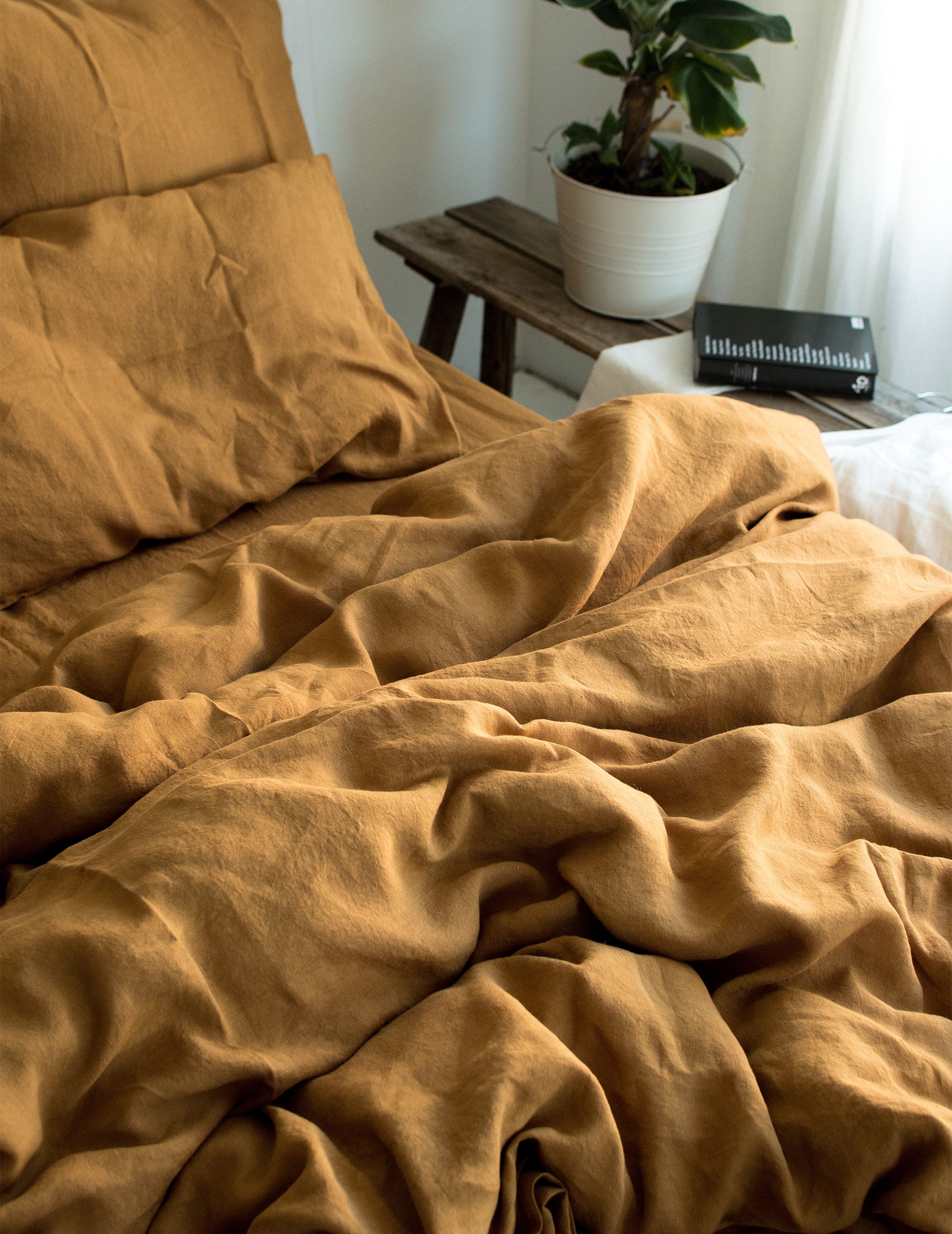 Linen Pillowcase in Mustard