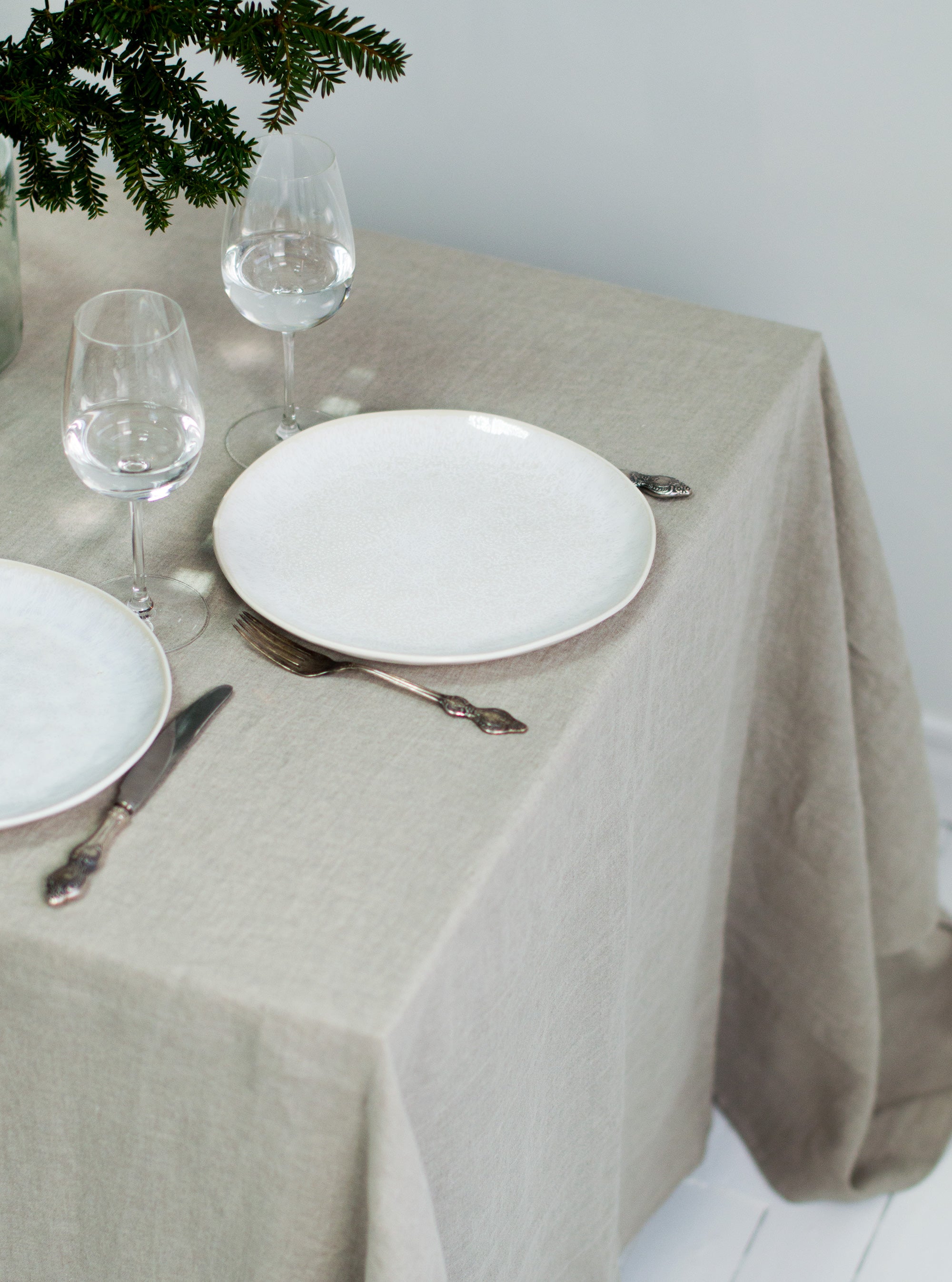 Linen Tablecloth in Natural (Oatmeal)