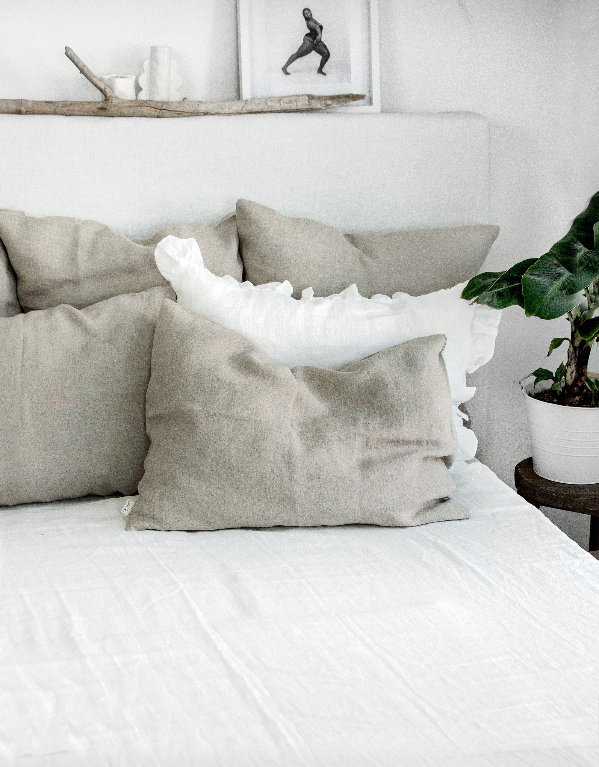 Linen Pillowcase in Natural (Oatmeal)
