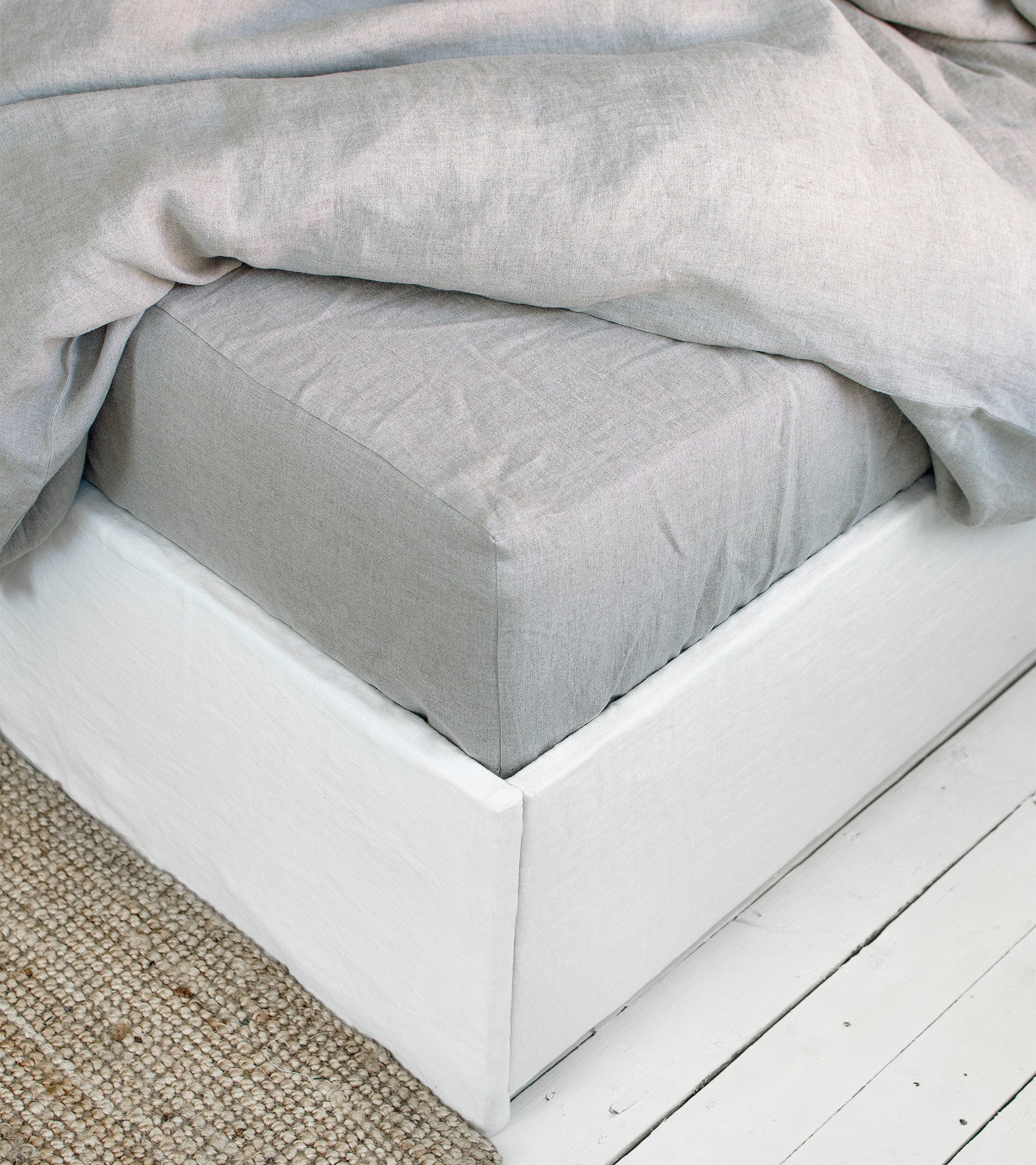 Linen Sheet Set in Natural (Oatmeal)
