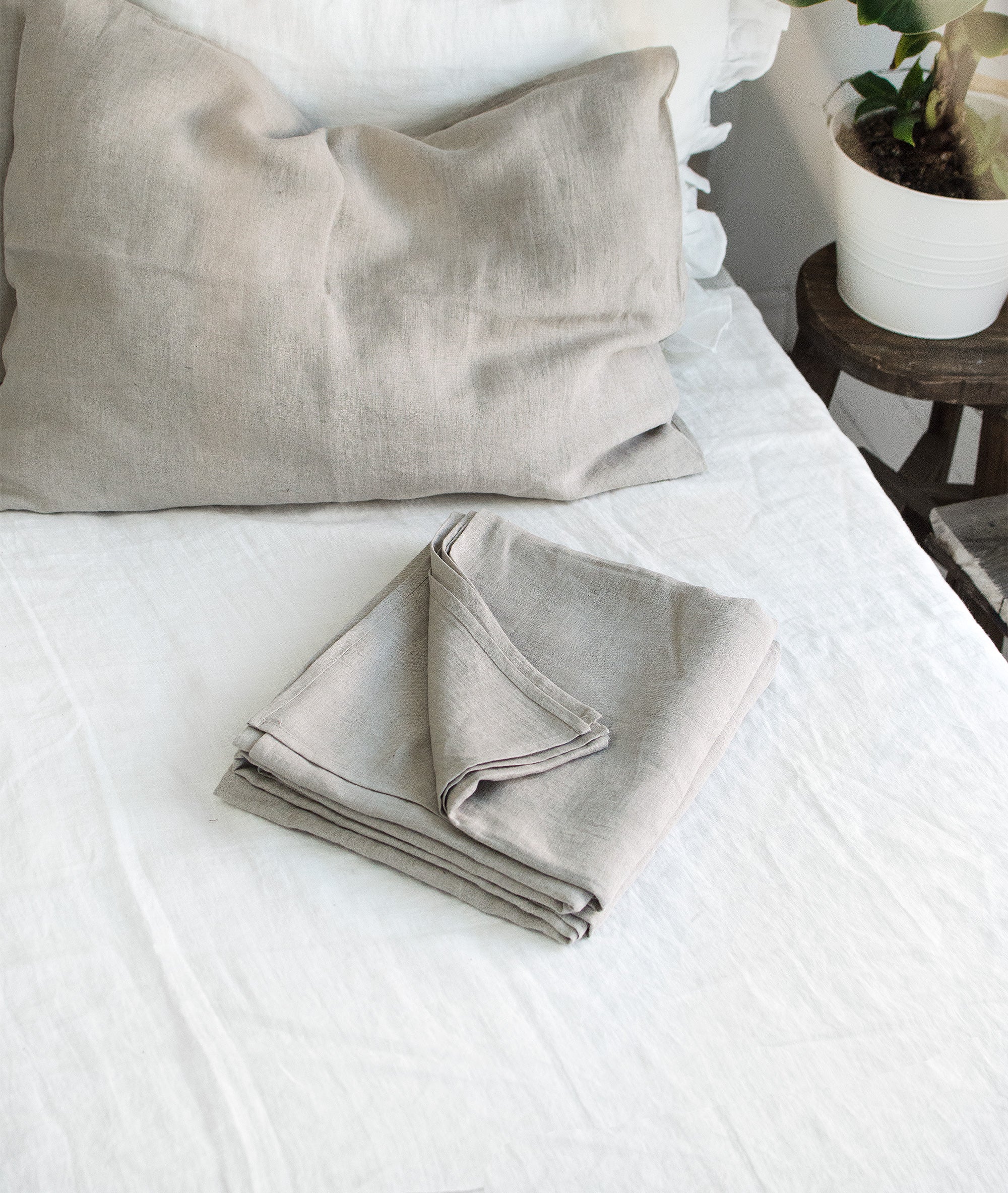 Linen Flat Sheet in Natural (Oatmeal)