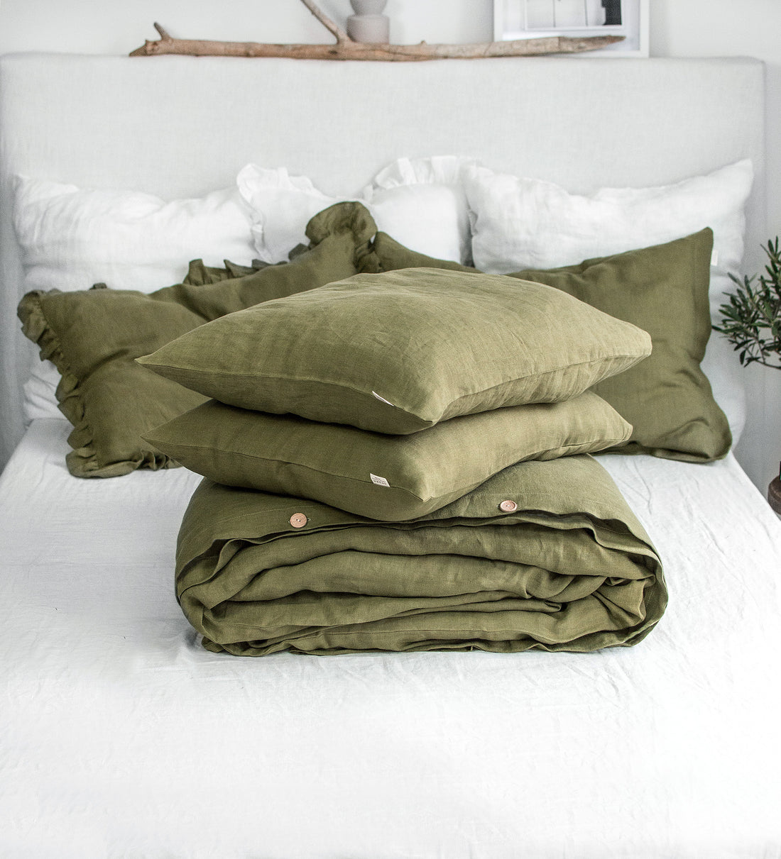 Linen Bedding Set in Olive Green - Duvet Cover & 2 Pillowcases
