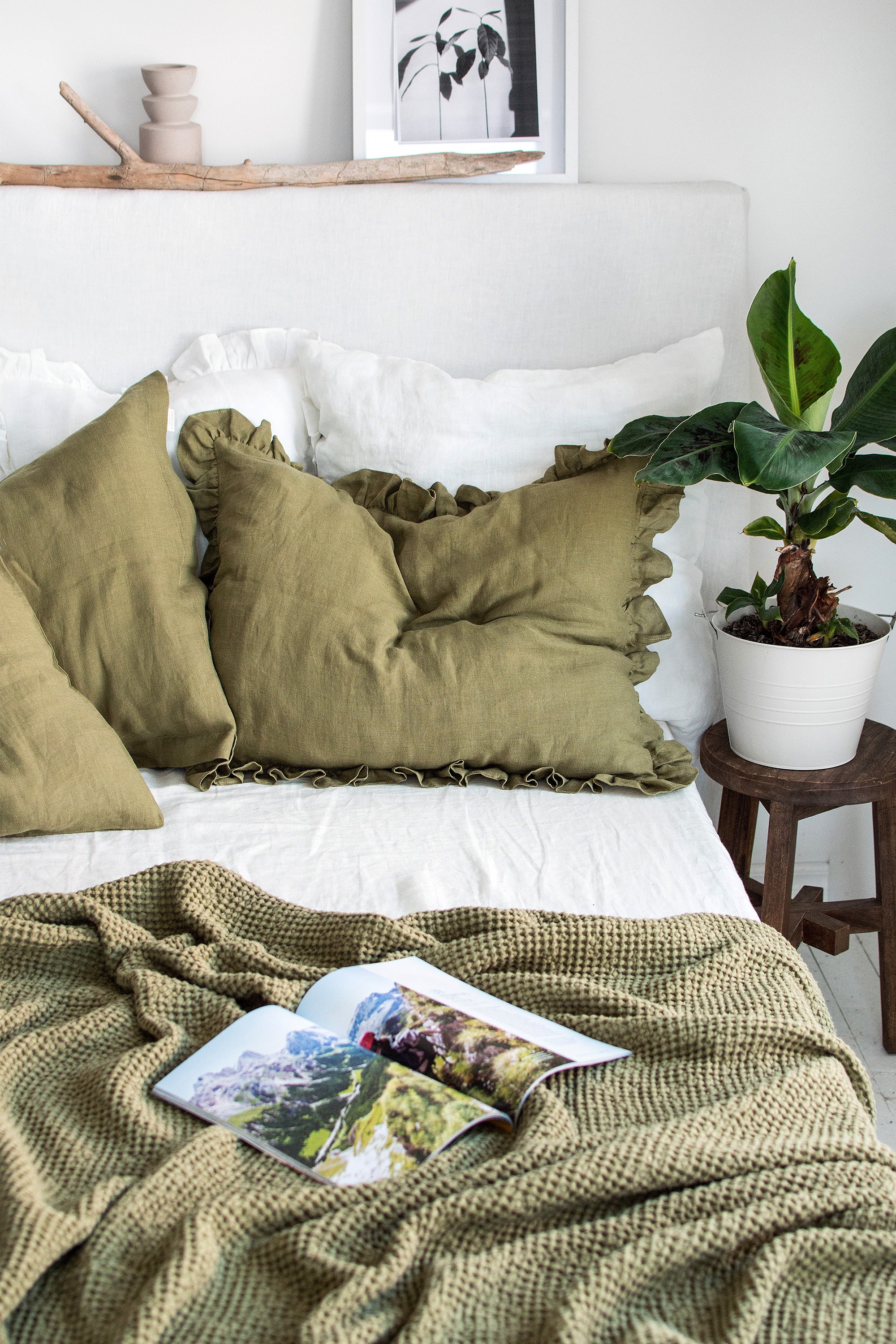 Waffle Blanket in Olive Green