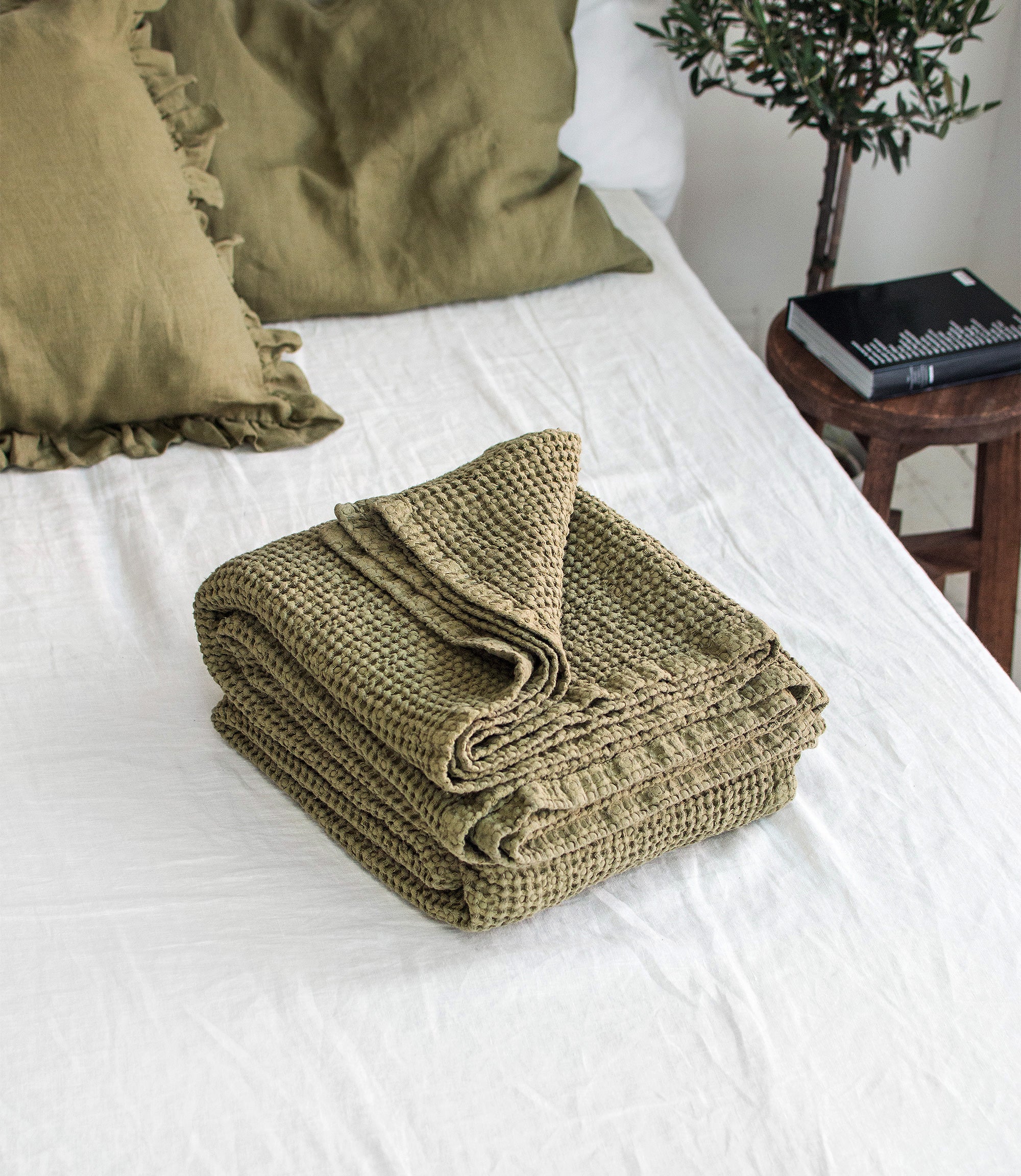 Waffle Blanket in Olive Green