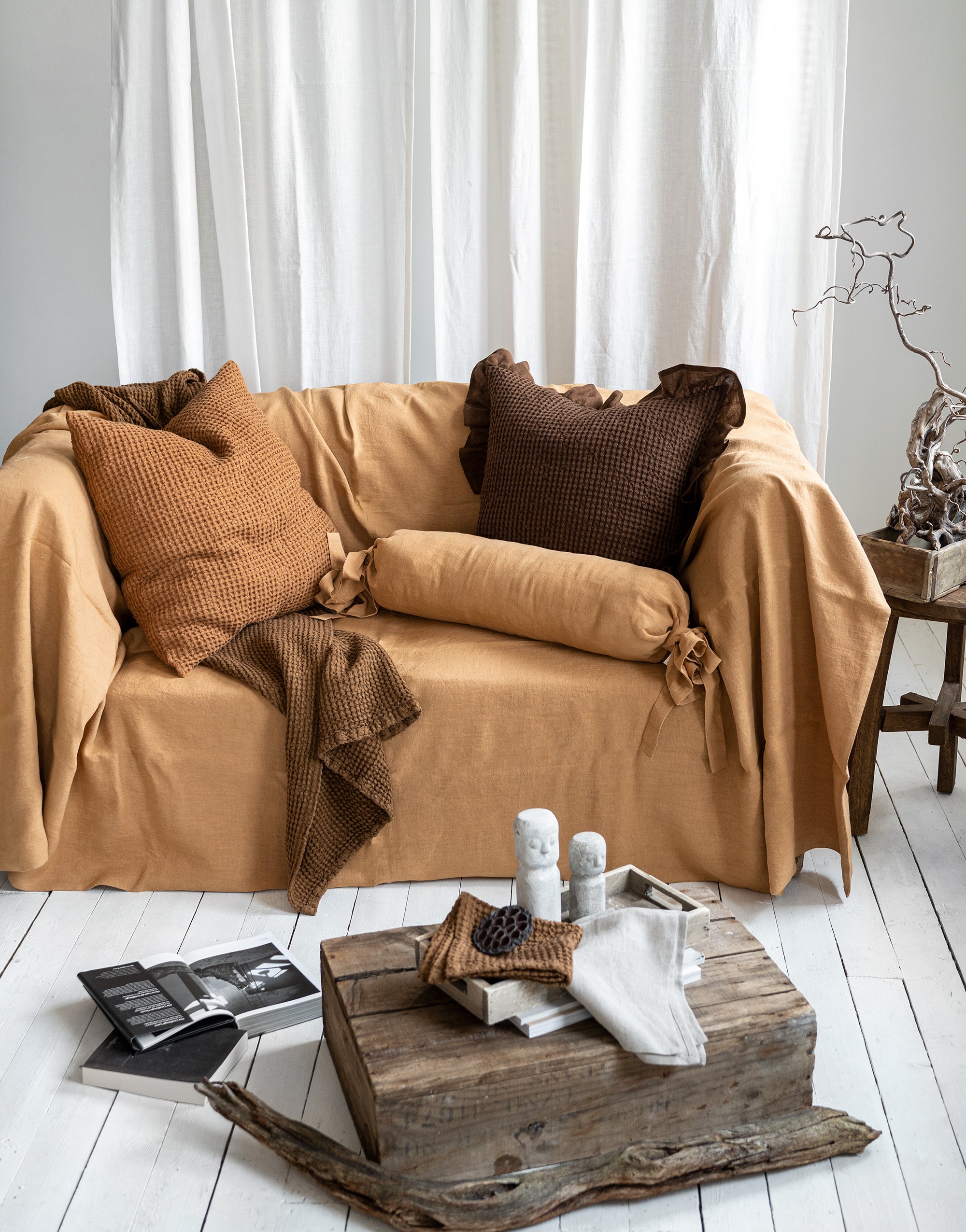 Linen Couch Cover in Peanut