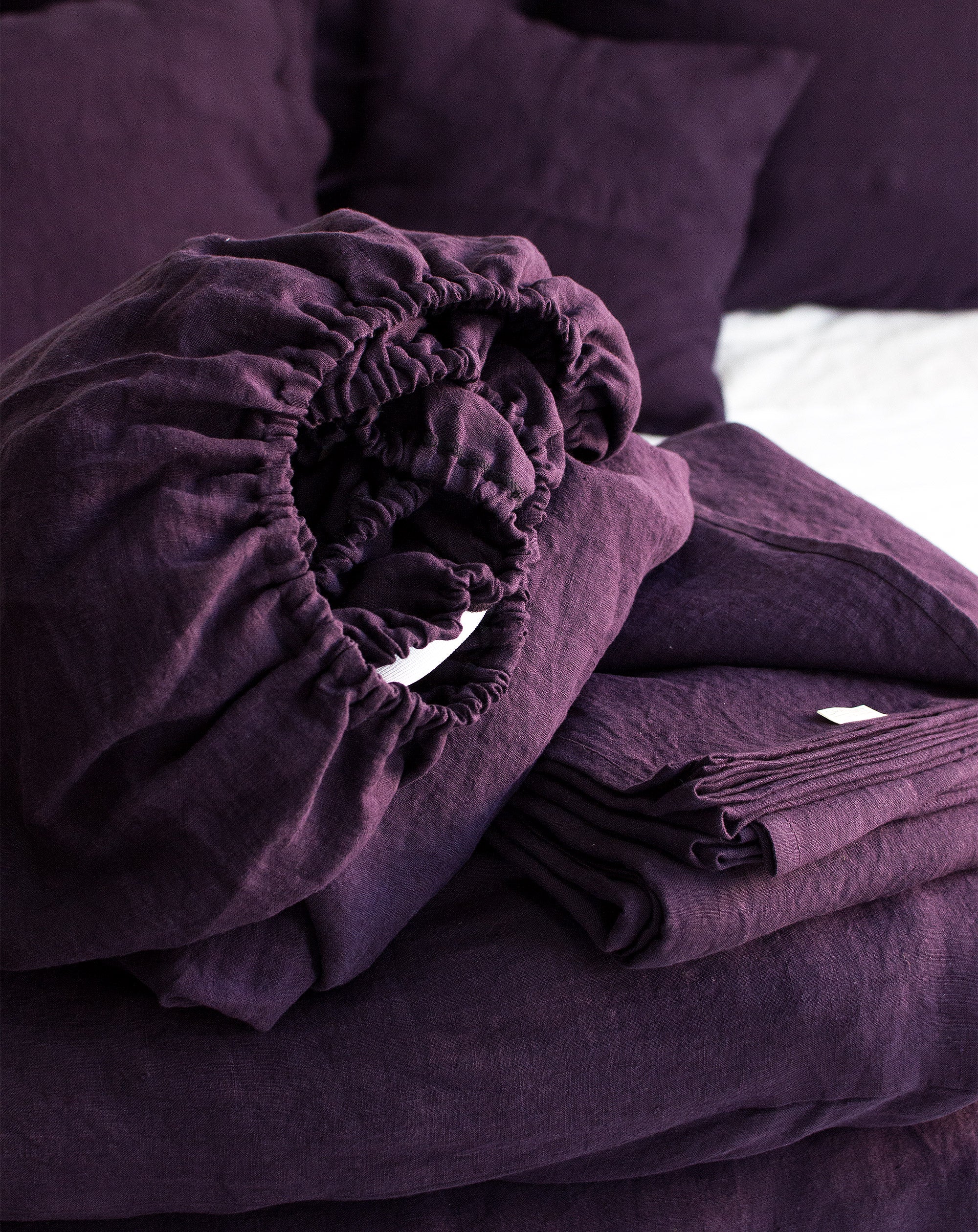 Linen Sheet Set in Plum