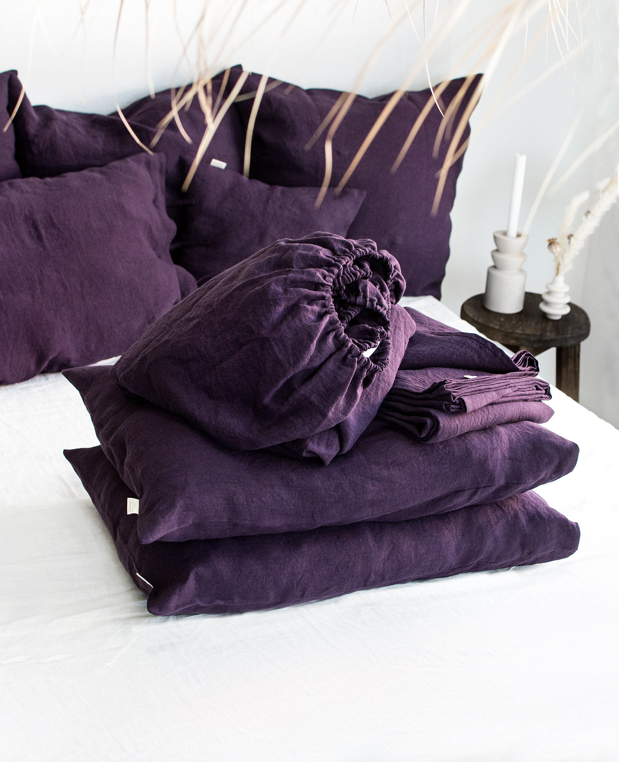 Linen Sheet Set in Plum