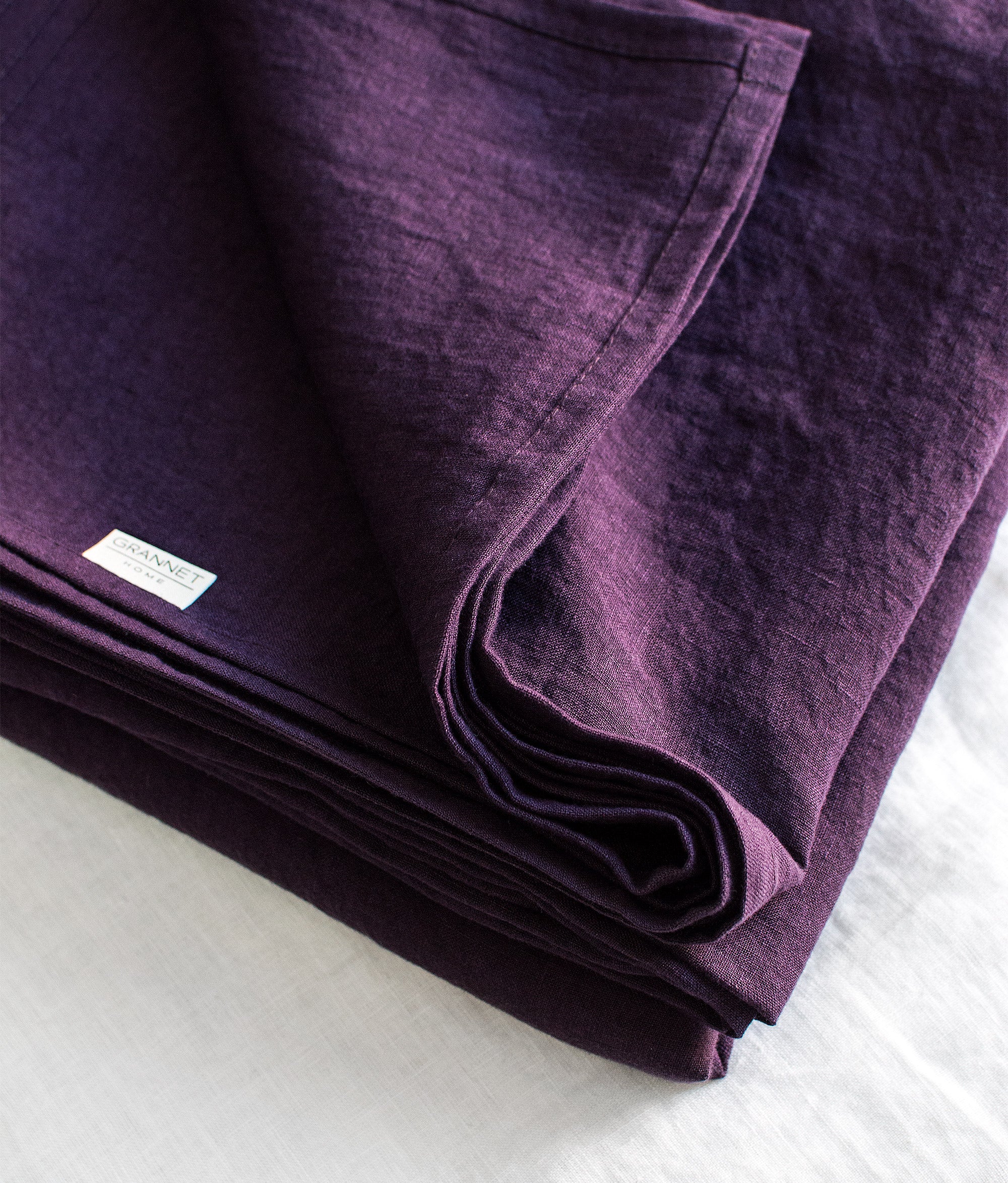 Linen Flat Sheet in Plum