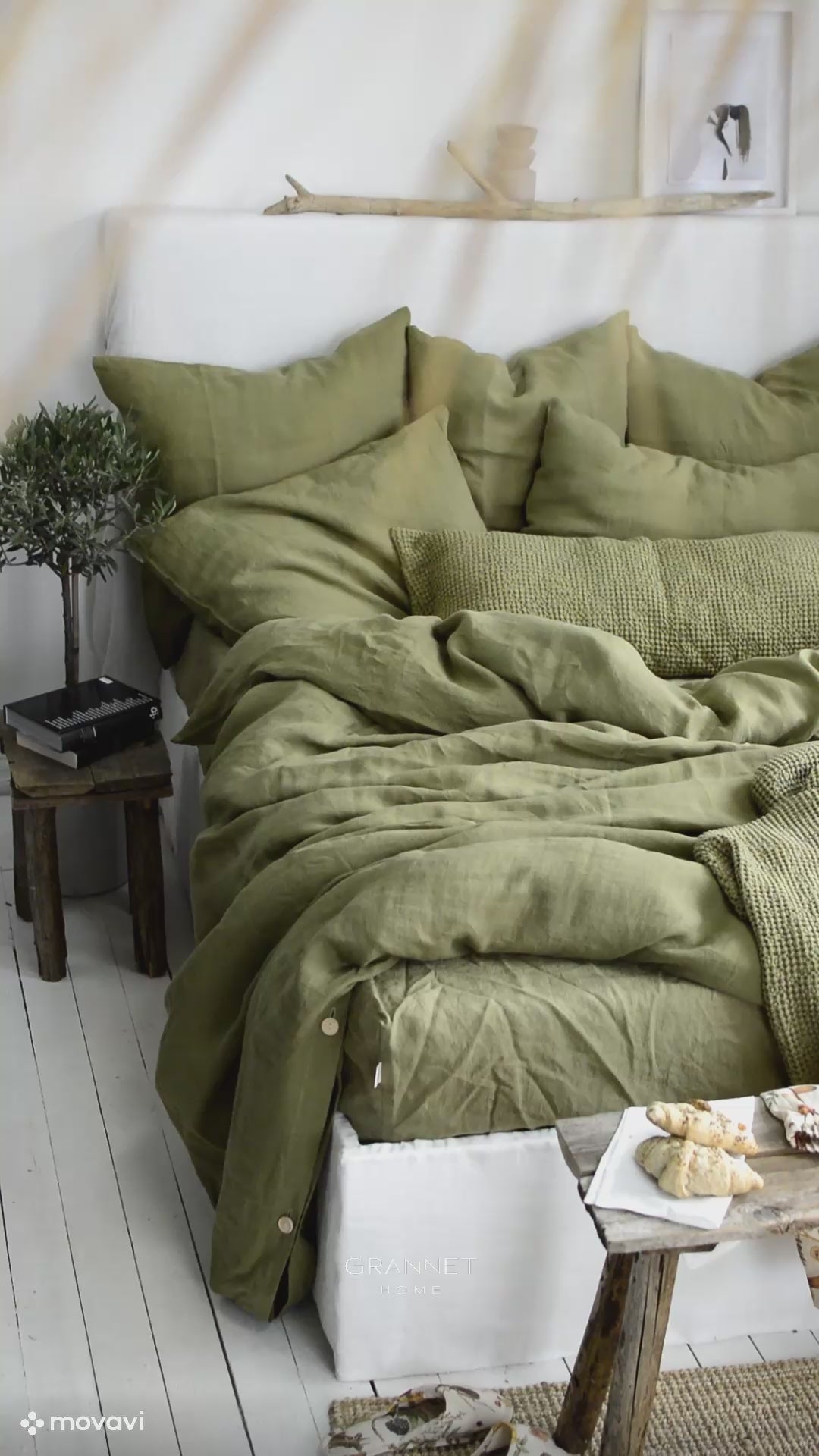 Linen Sheet Set in Olive Green