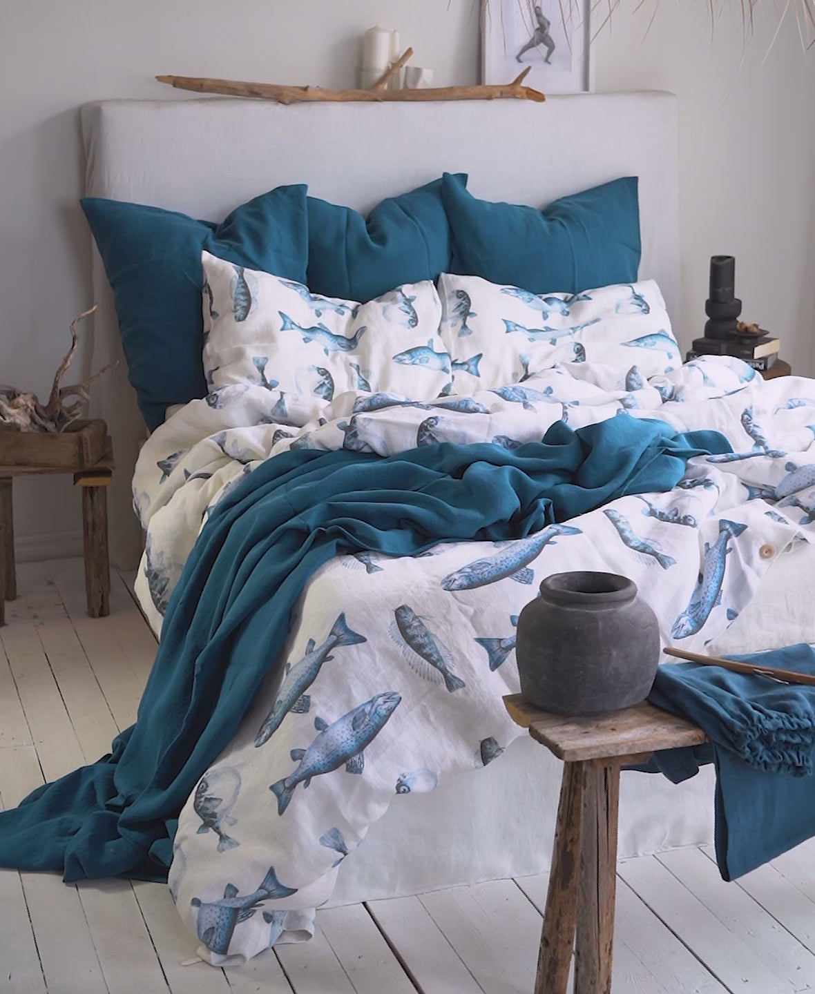 Linen Sheet Set in Fisherman + Lake Blue