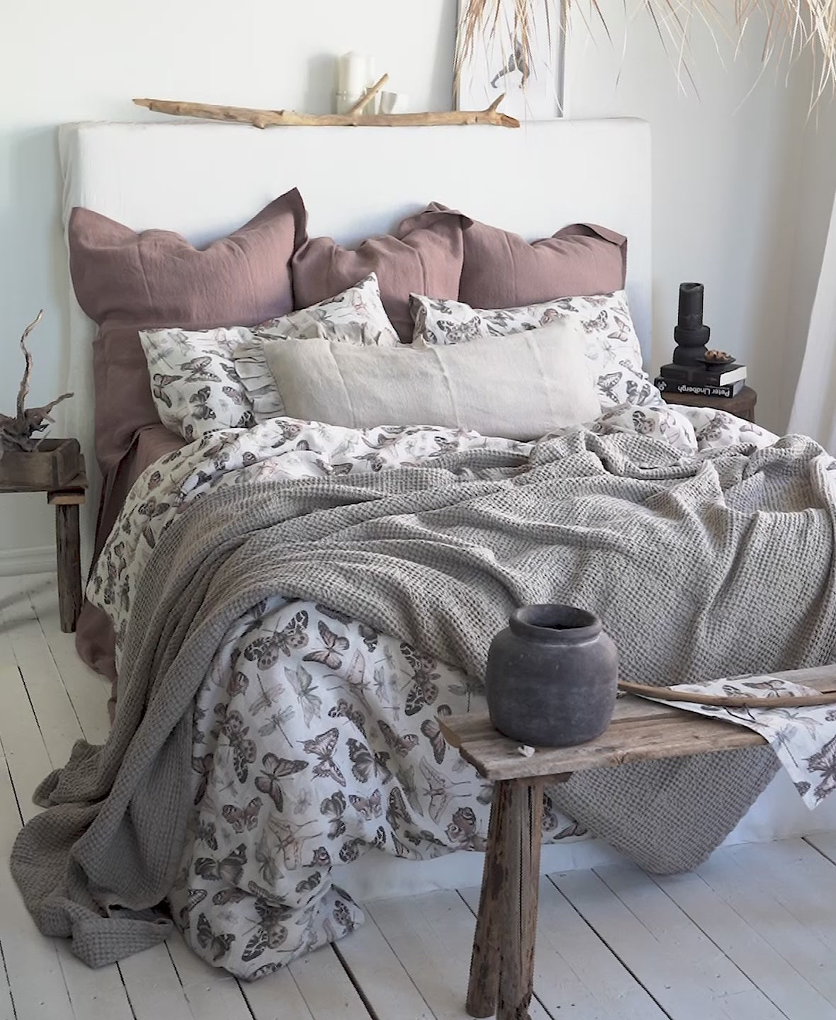 Linen Bedding Set in Butterfly - Duvet Cover & 2 Pillowcases