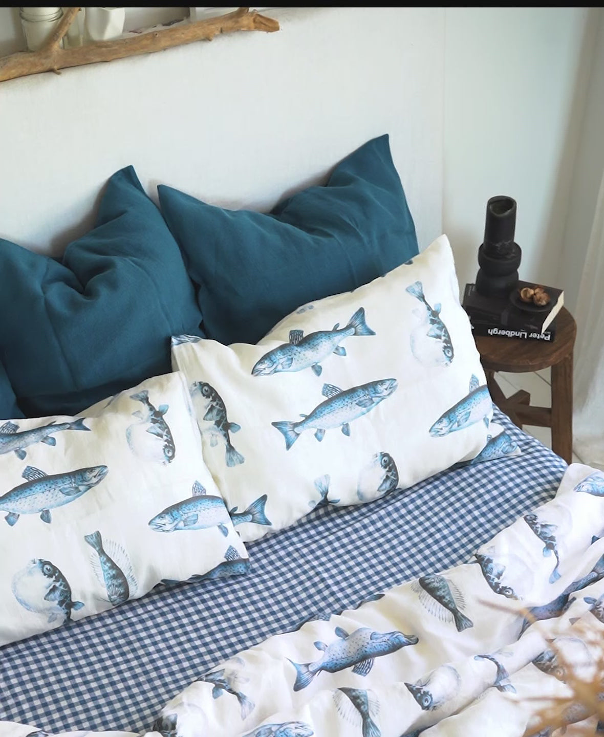 Fisherman Linen Pillowcase with Gingham Ribbon Closure