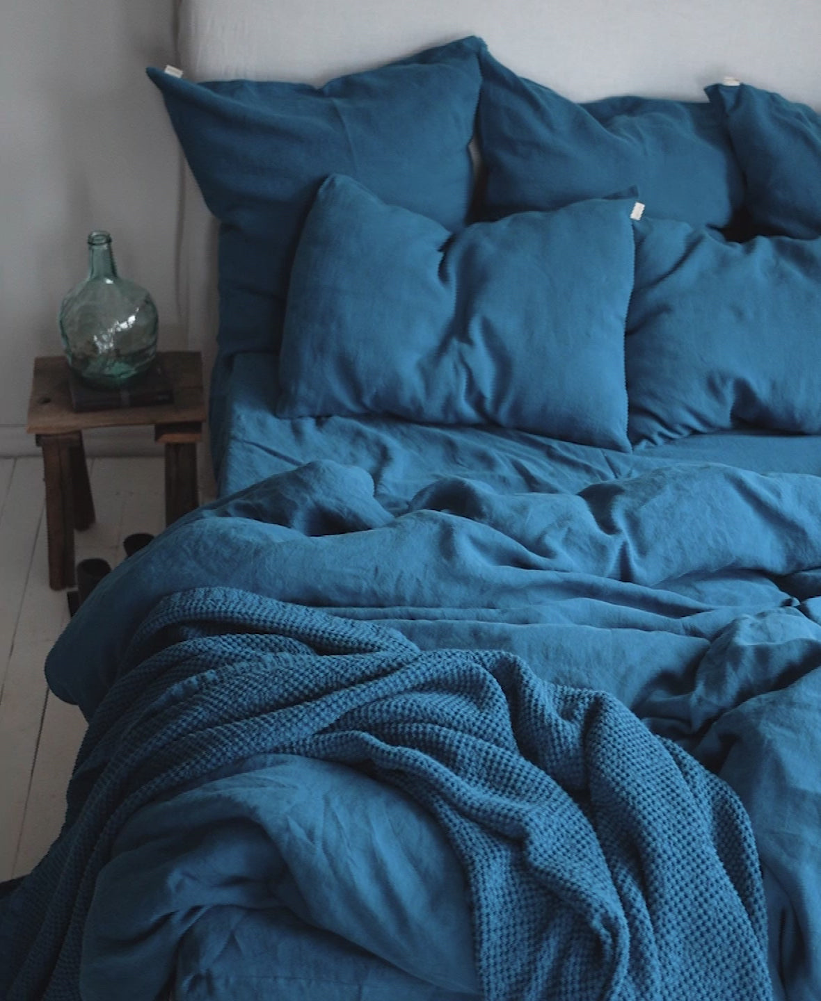 Linen Duvet Cover in Lake Blue