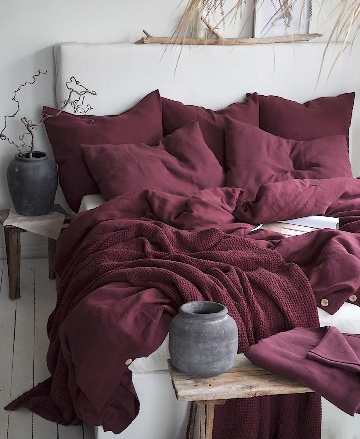 Linen Pillowcase in Burgundy