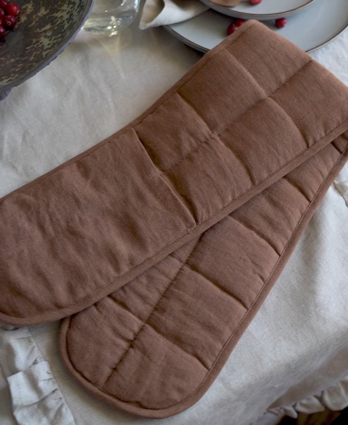 Double Oven Mitt Glove in Walnut