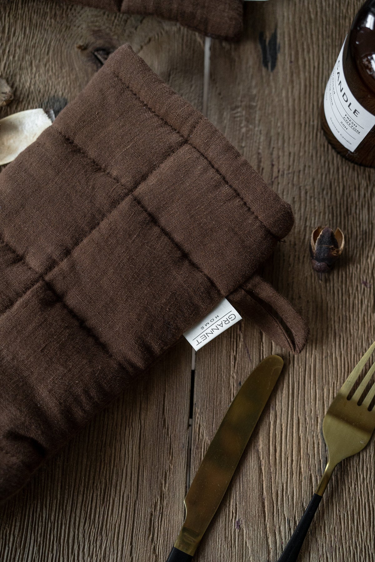 Oven Mitt Glove in Walnut