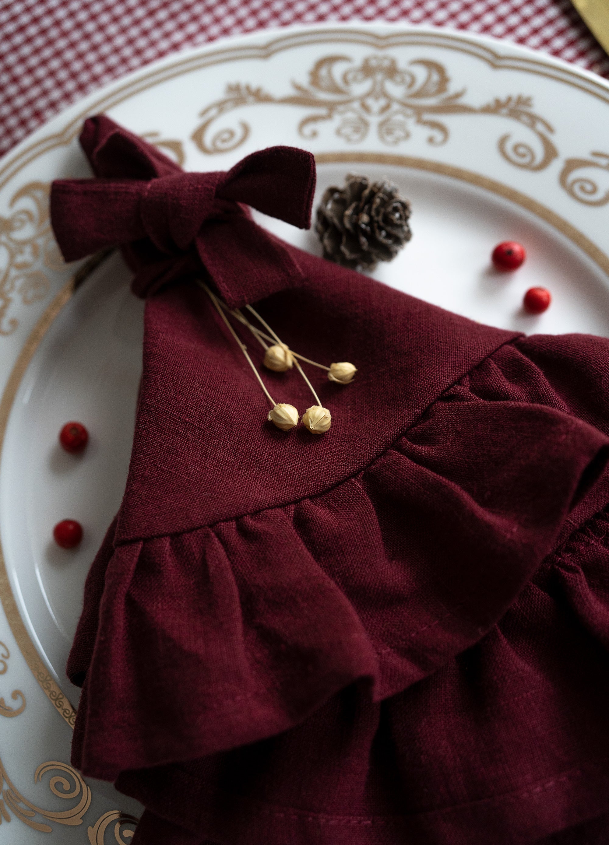Ruffled Linen Tablecloth in Mini Red Gingham