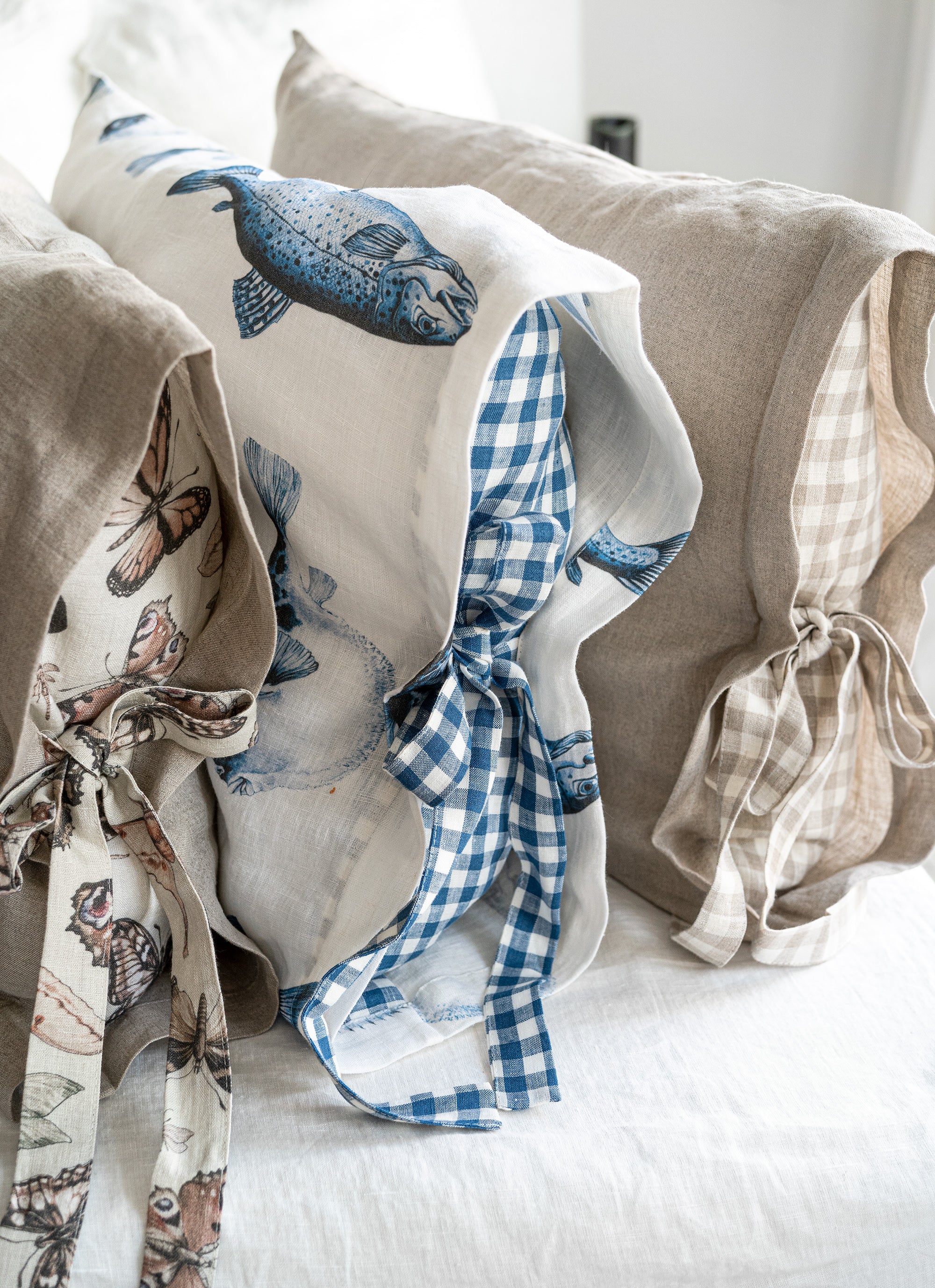 Linen Pillowcase with Gingham Ribbon