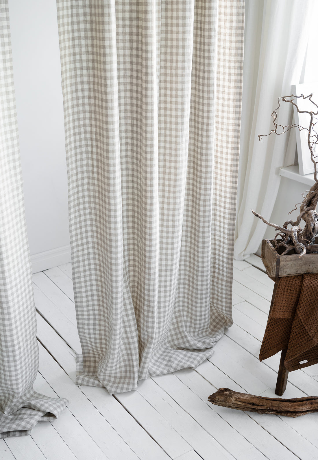 Rod Pocket Linen Curtains in Natural Gingham