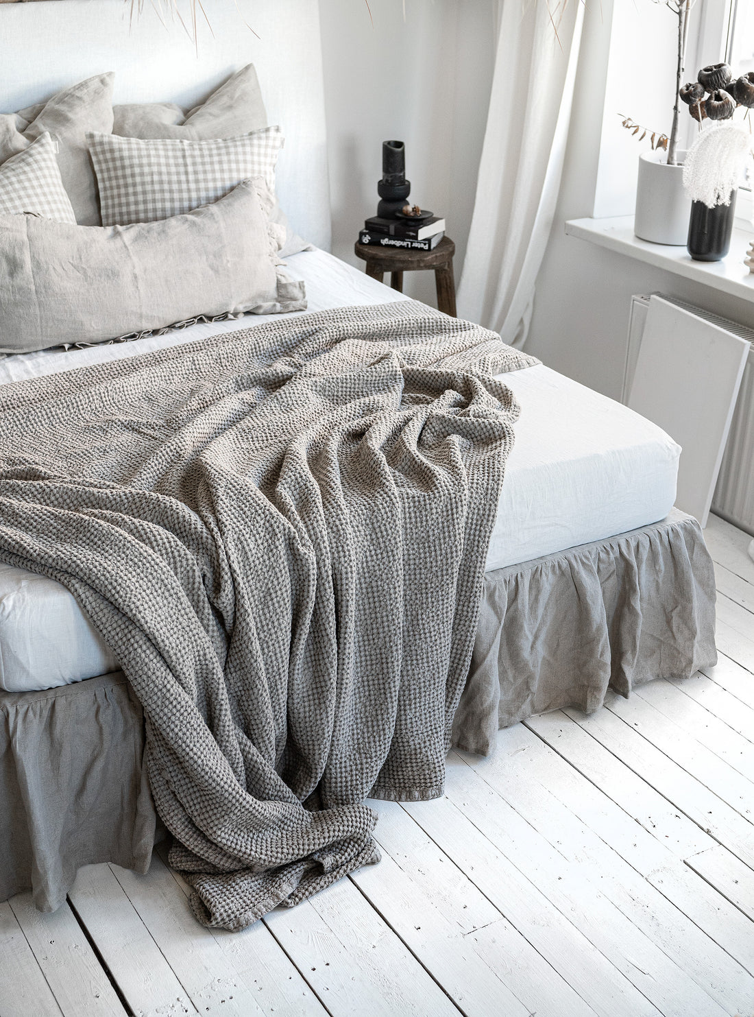 Waffle Blanket in Natural (Oatmeal)
