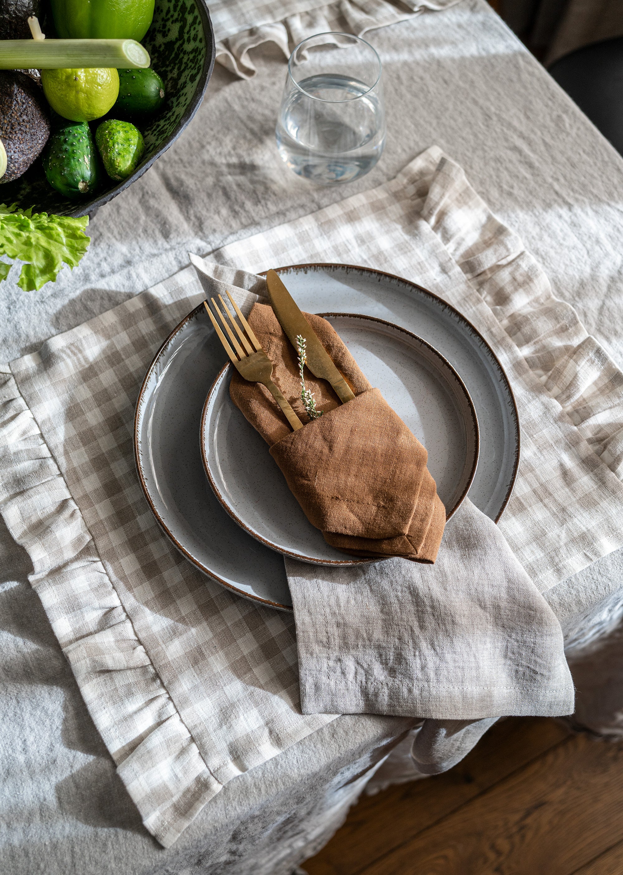 Linen Placemat in Natural Gingham with Ruffles