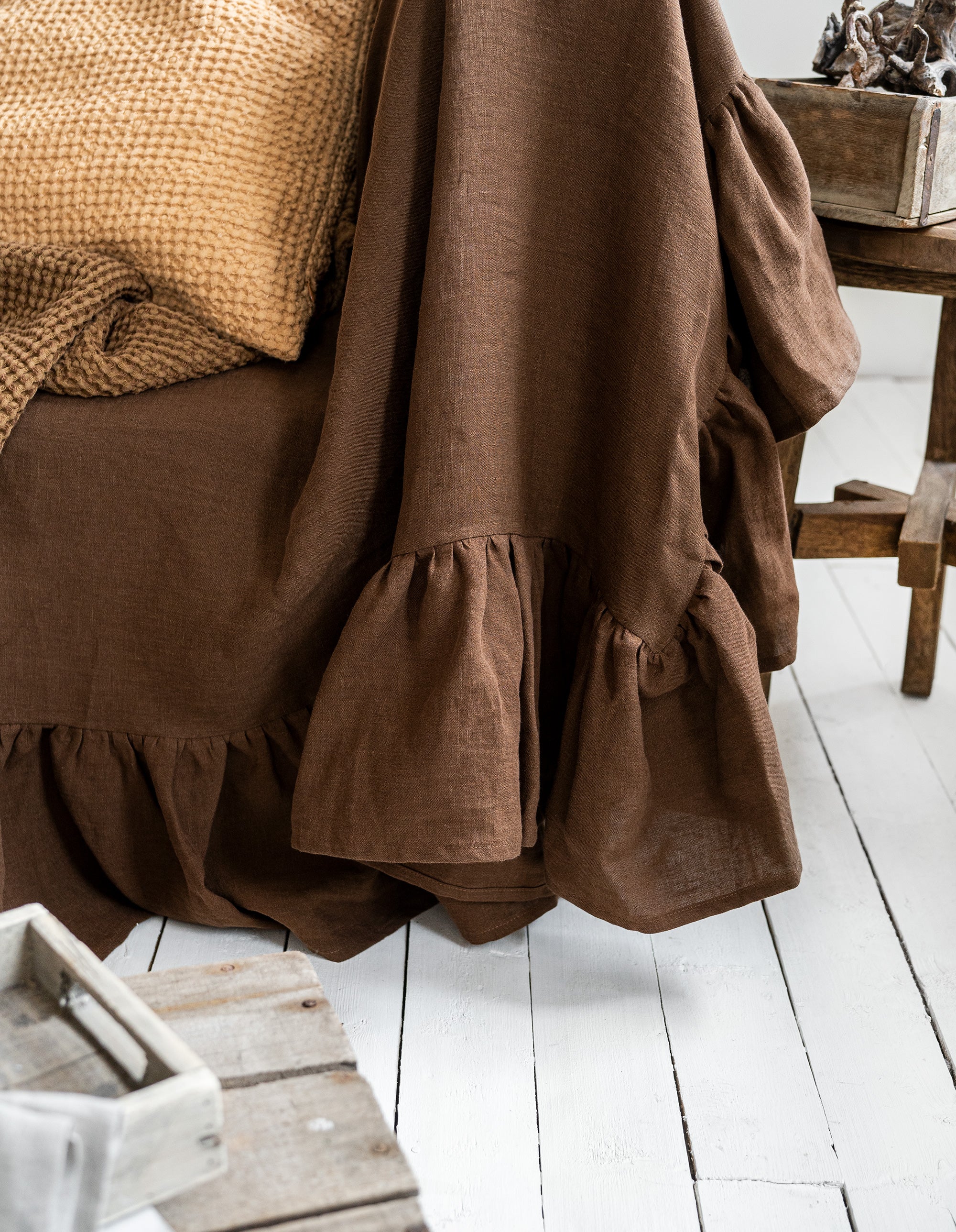 Ruffled Linen Couch Cover in Walnut