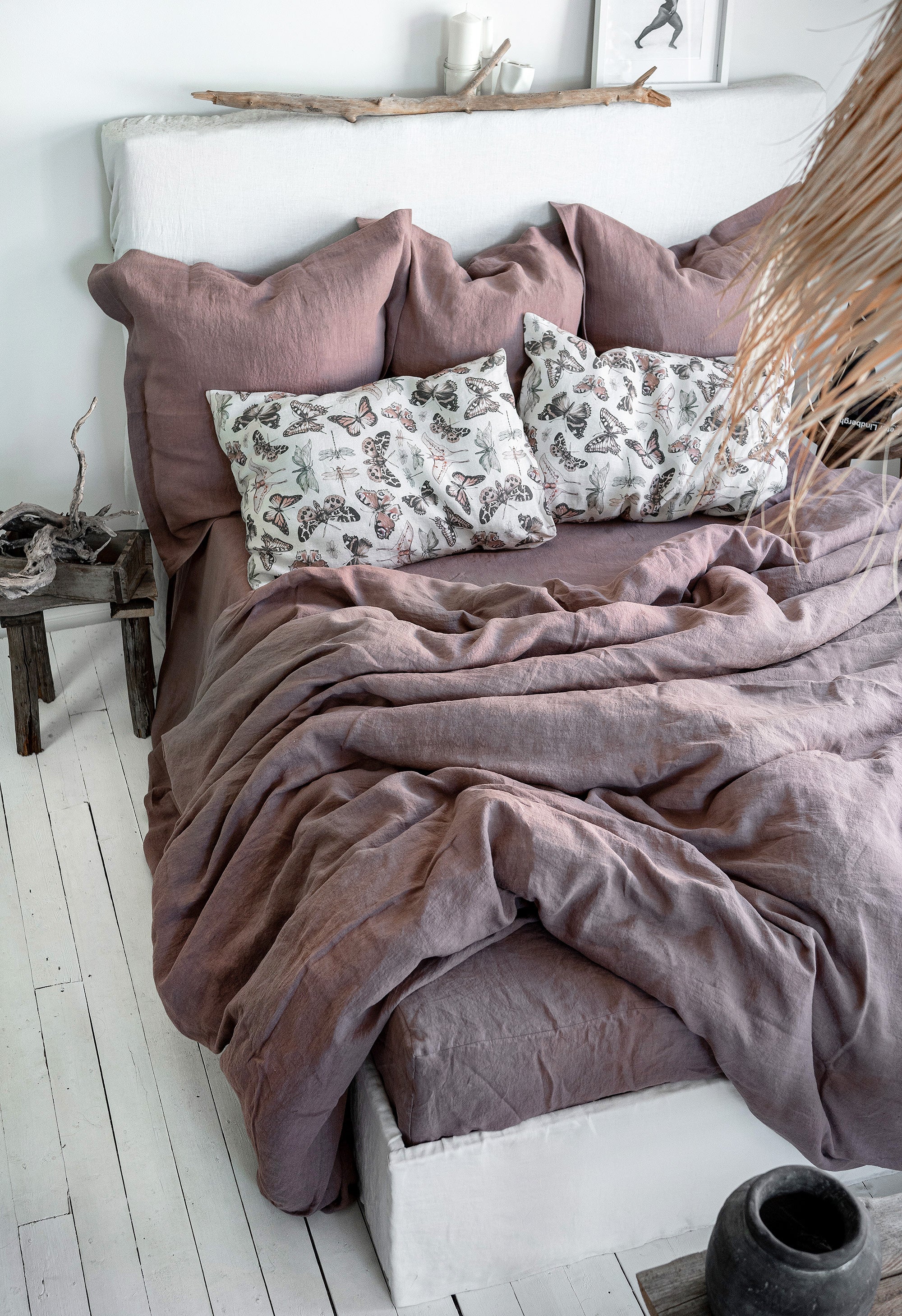 Linen Fitted Sheet in Taupe