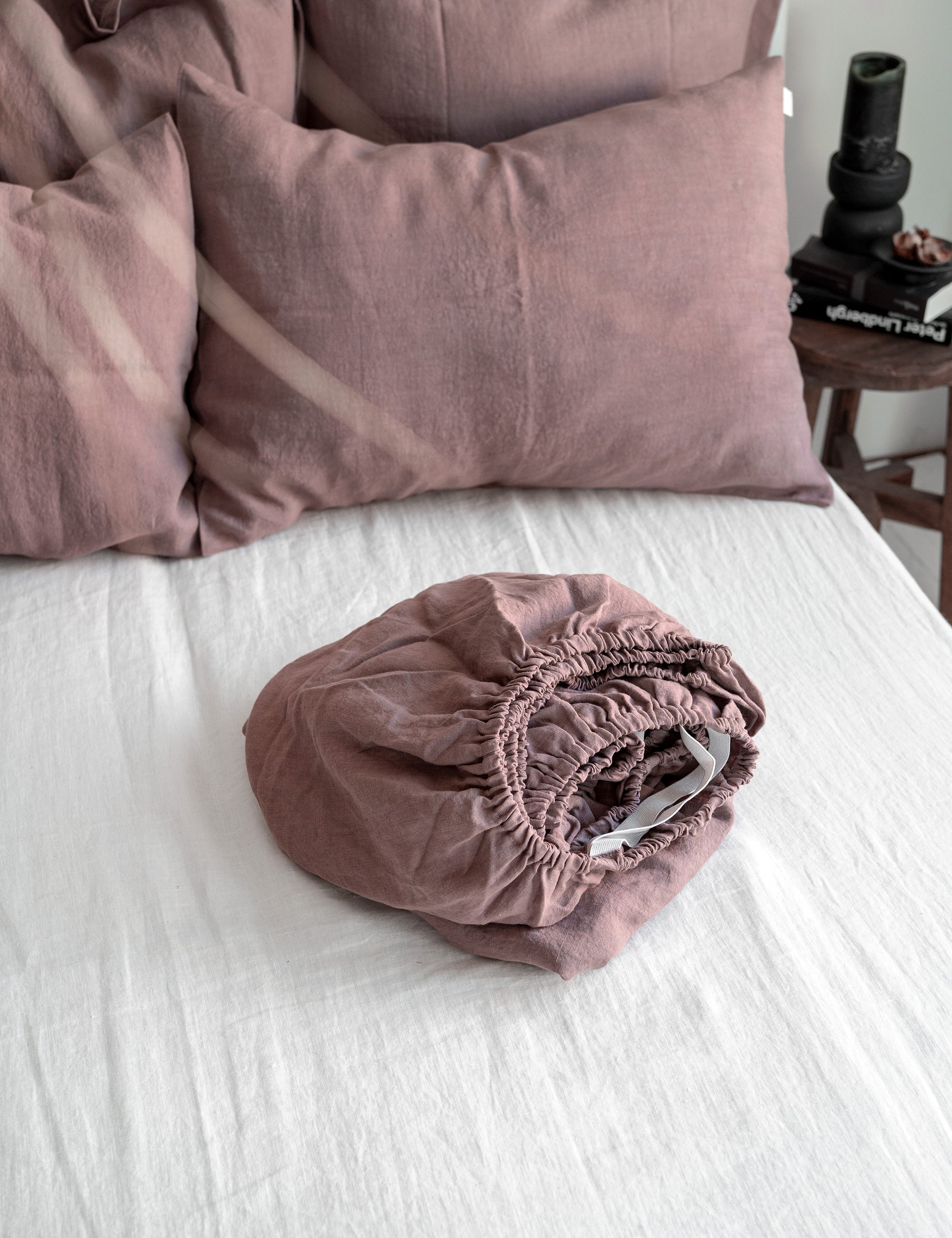 Linen Fitted Sheet in Taupe