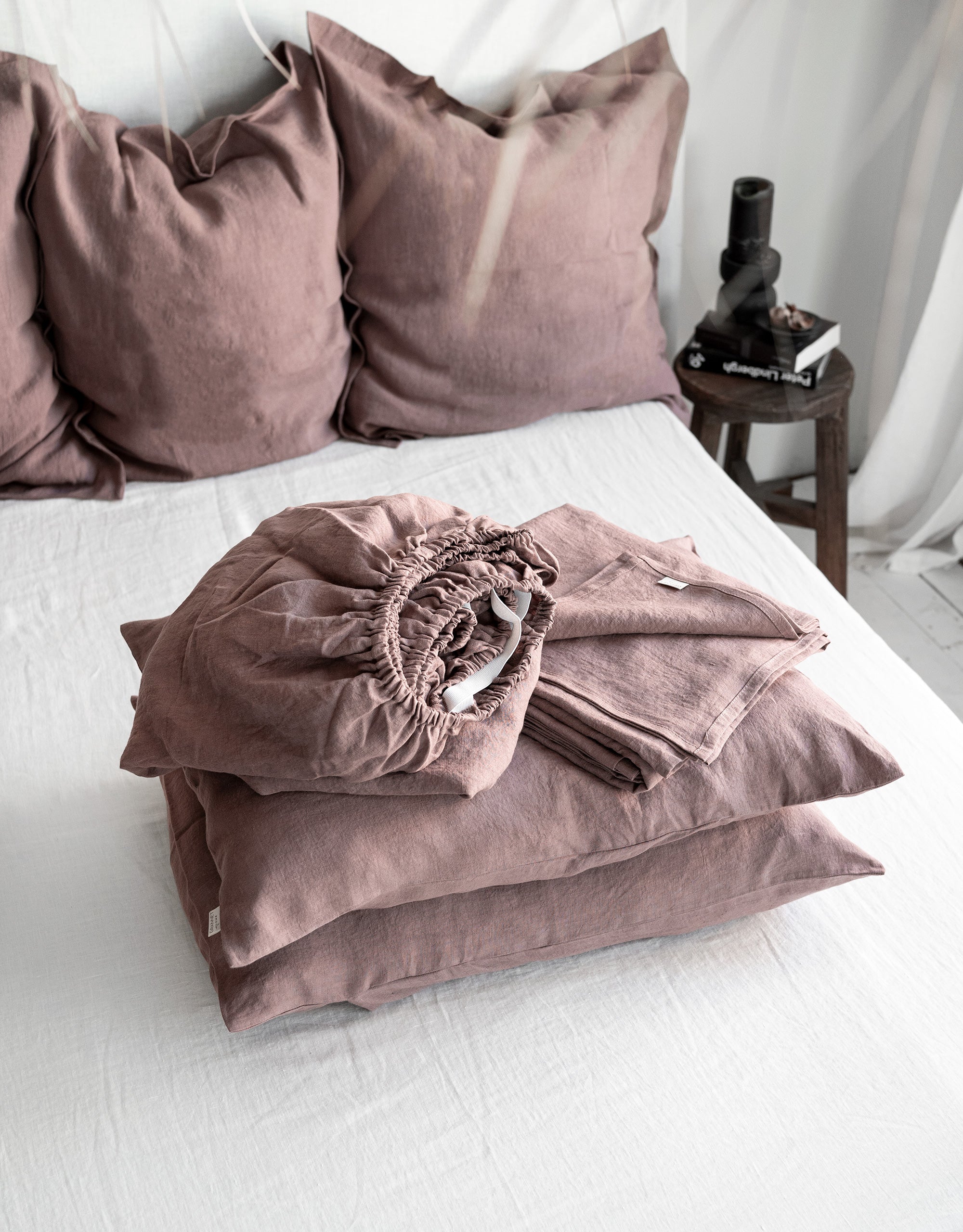 Linen Sheet Set in Taupe