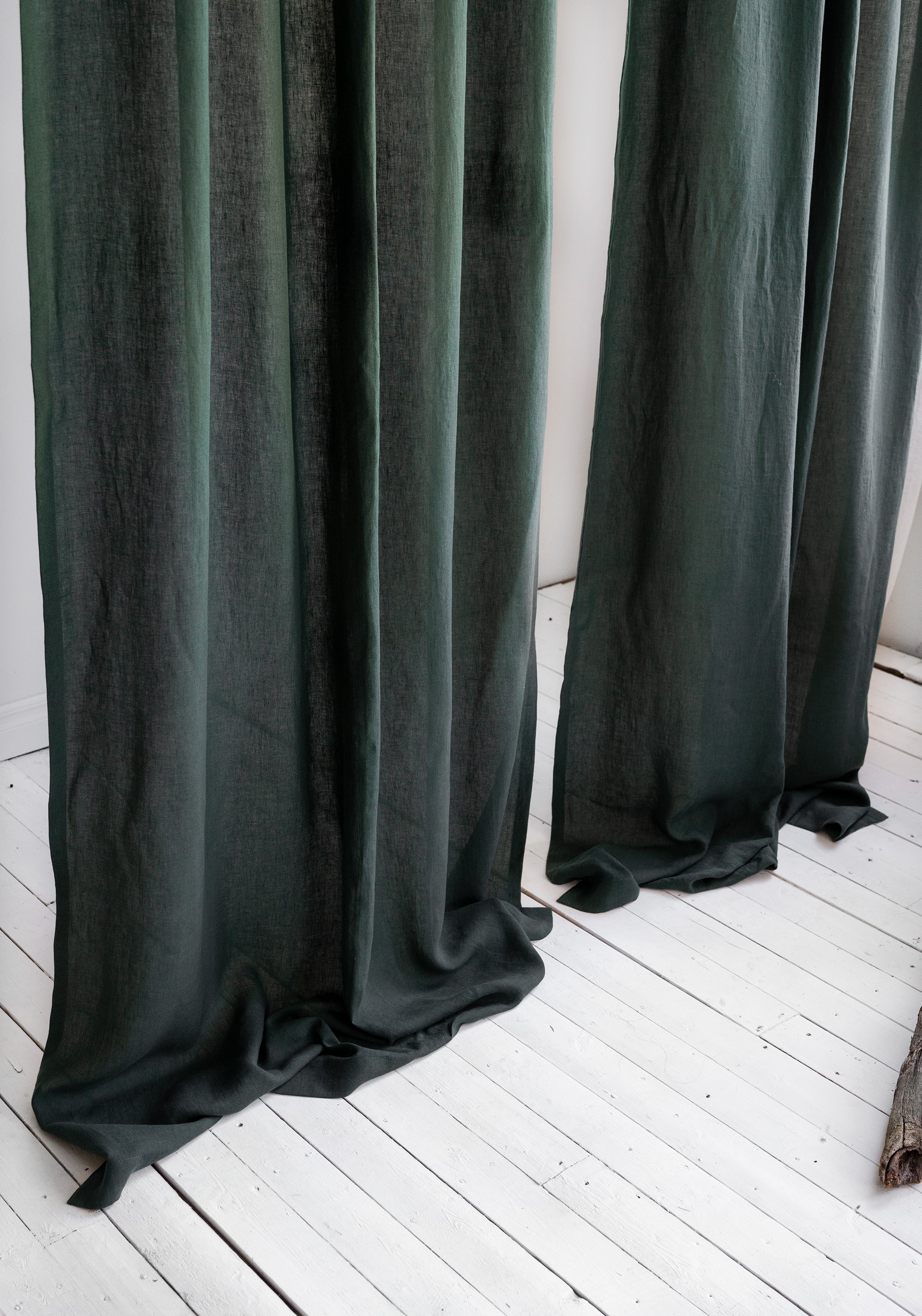 Linen Curtains in Jungle Green