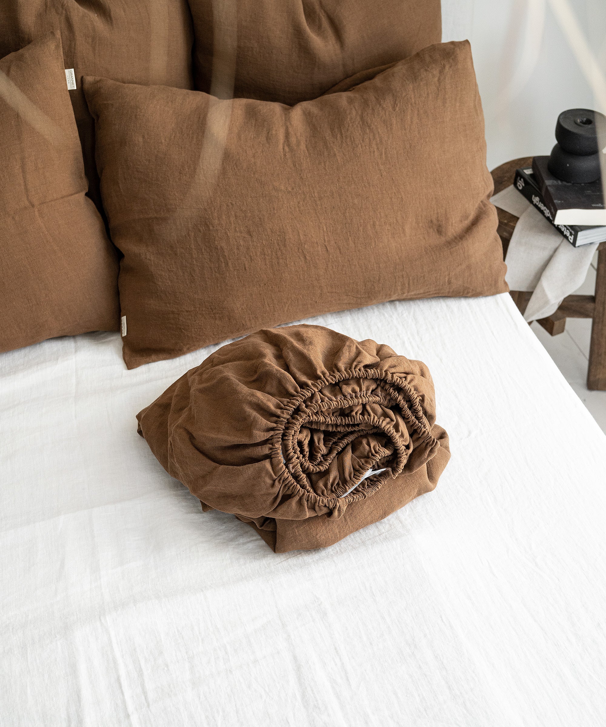 Linen Fitted Sheet in Tobacco
