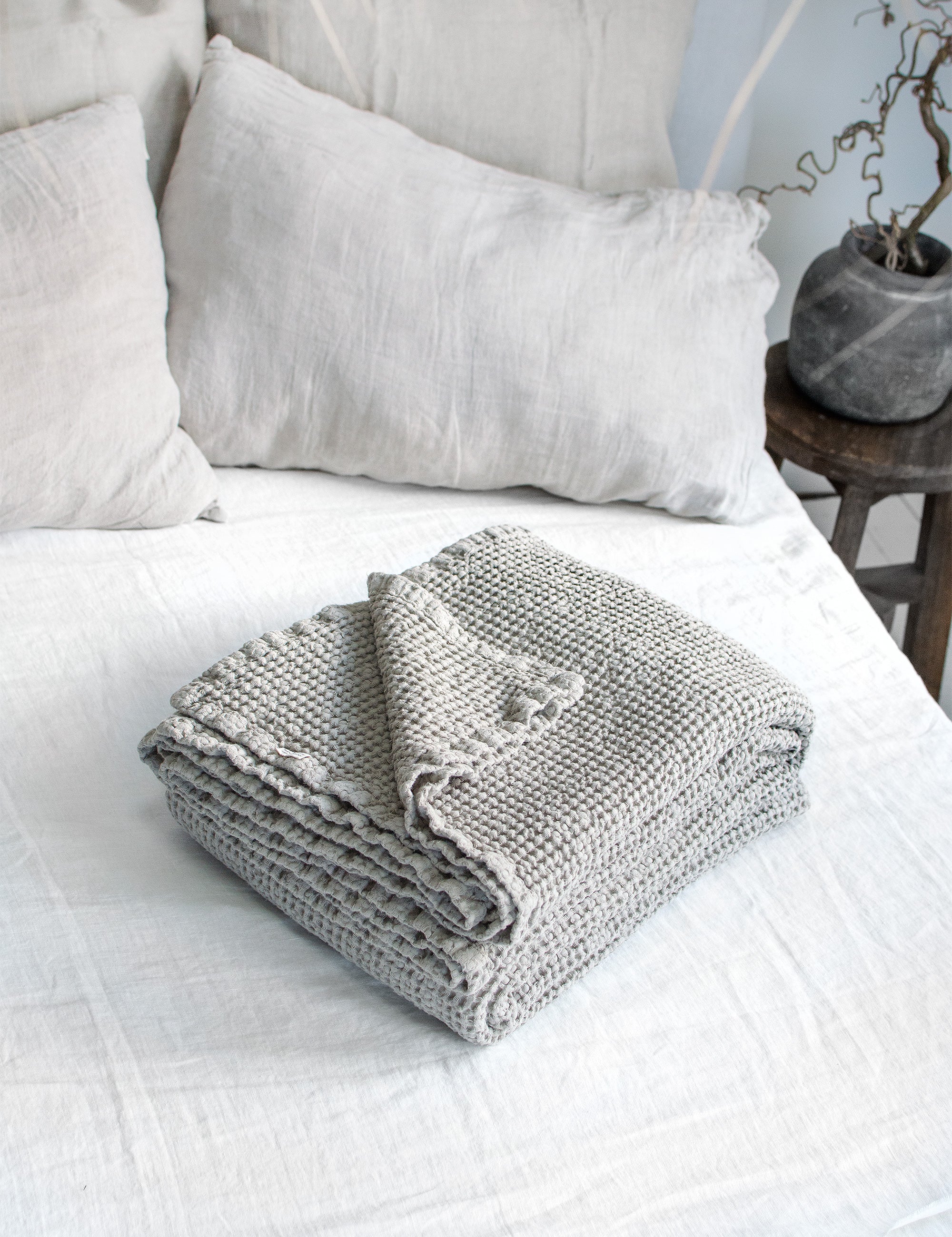 Waffle Blanket in Natural (Oatmeal)