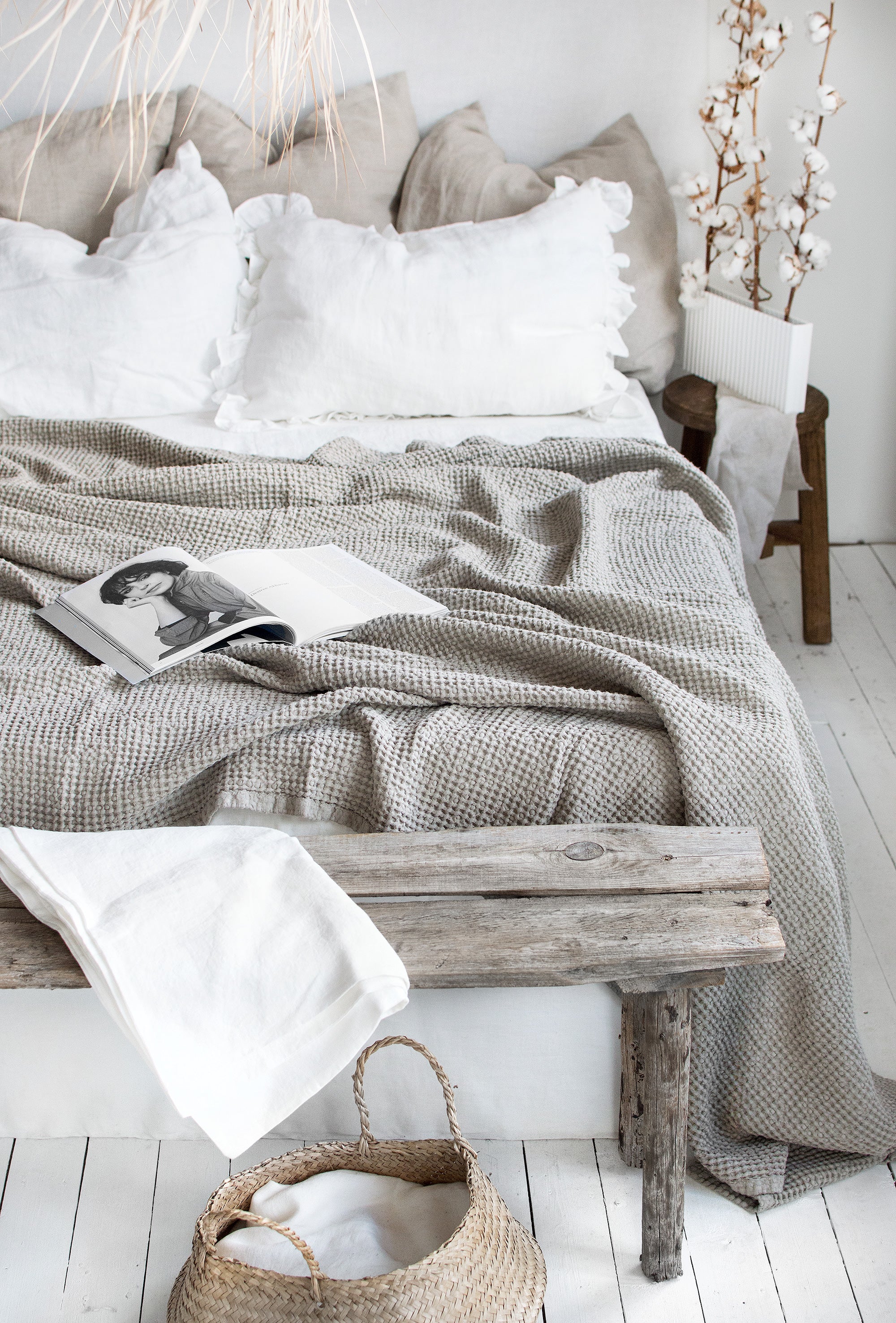 Waffle Blanket in Natural (Oatmeal)