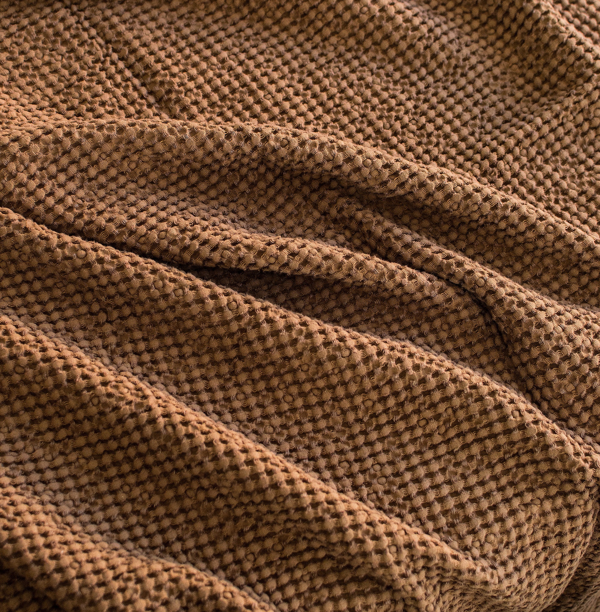 Waffle Blanket in Tobacco